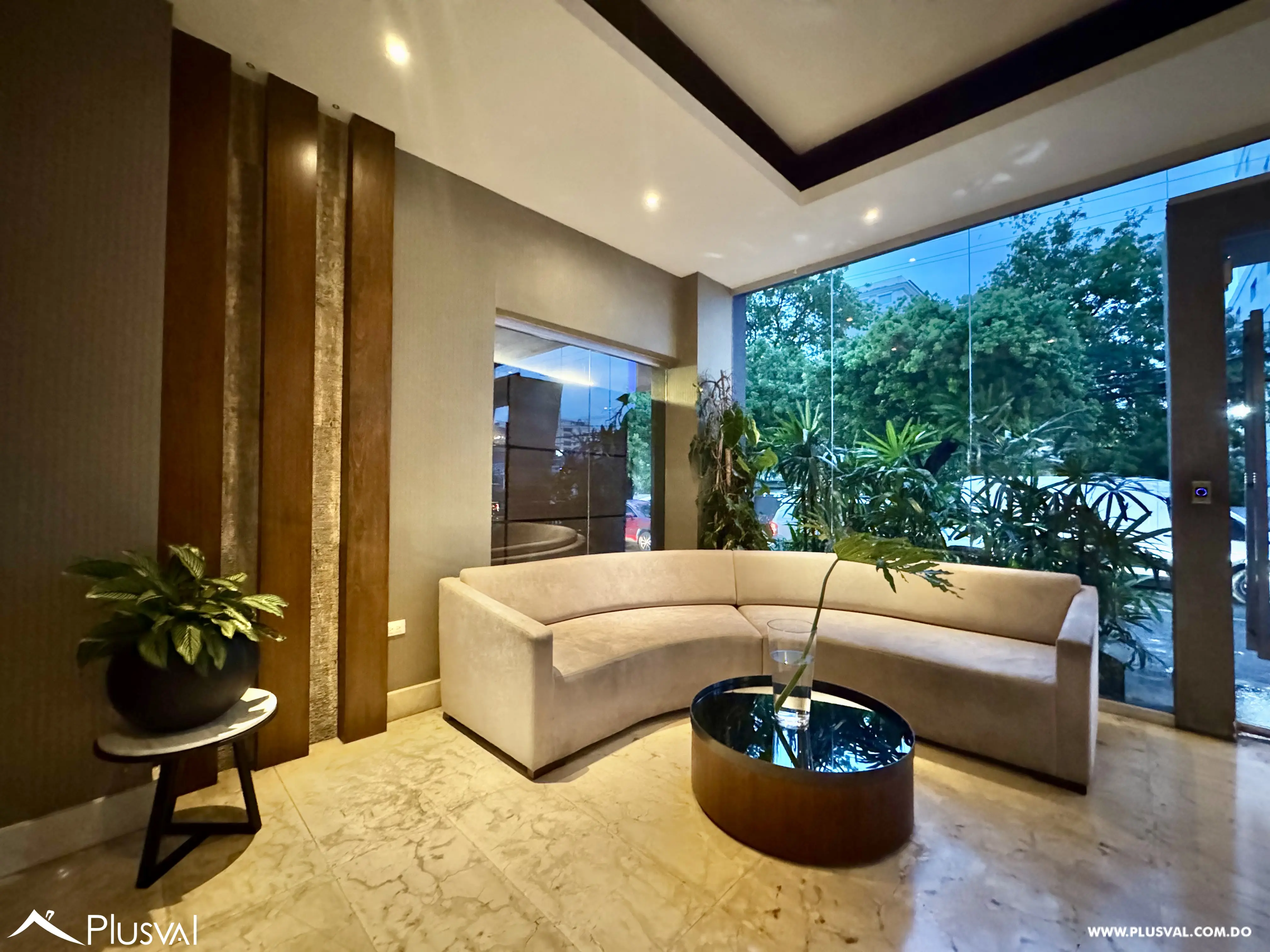 Alquilo Maravilloso Apartamento Amueblado de 1 hab. en Piantini 504171