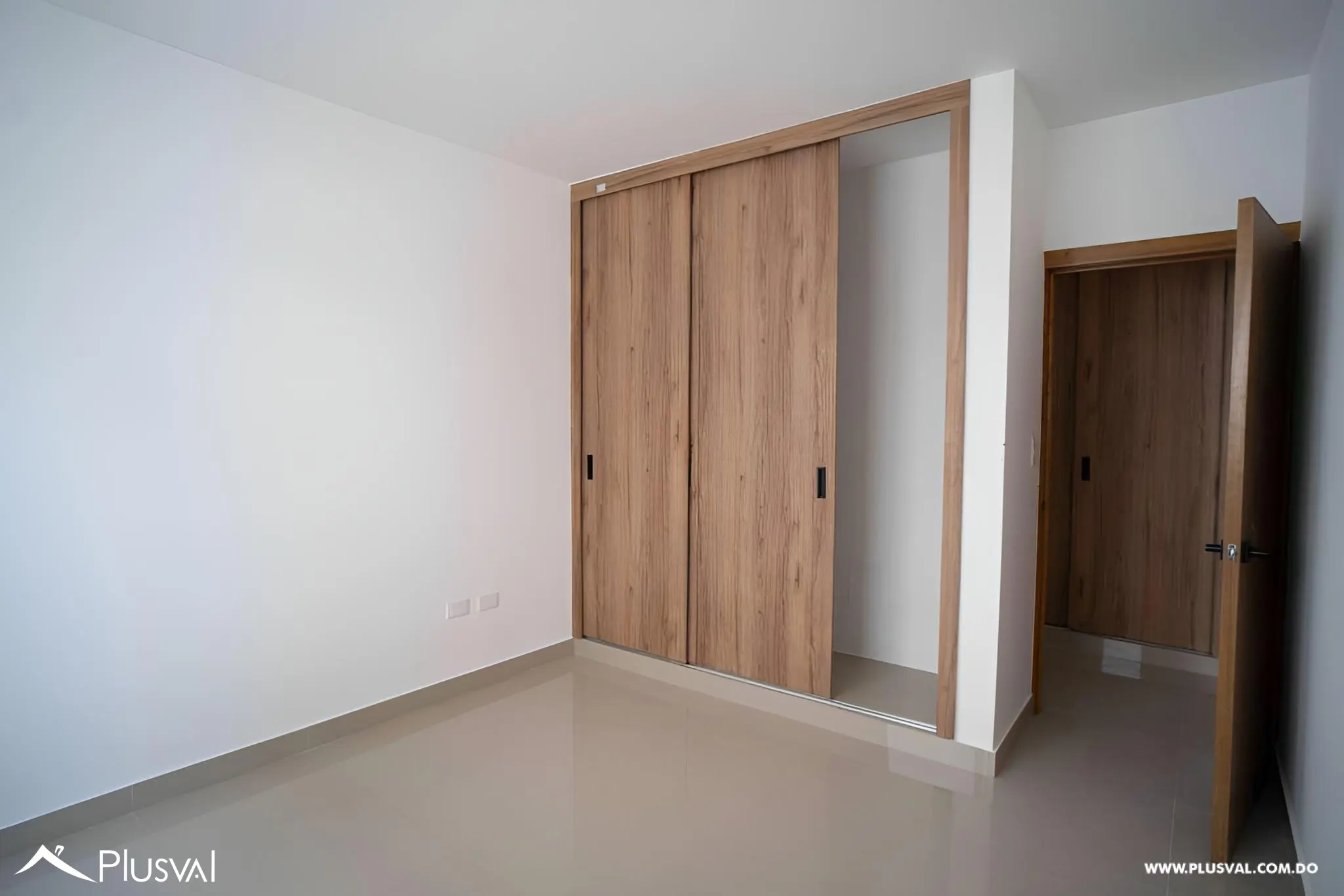 Apartamento de 3 Habitaciones en Moderno Residencial en Gurabo 519190
