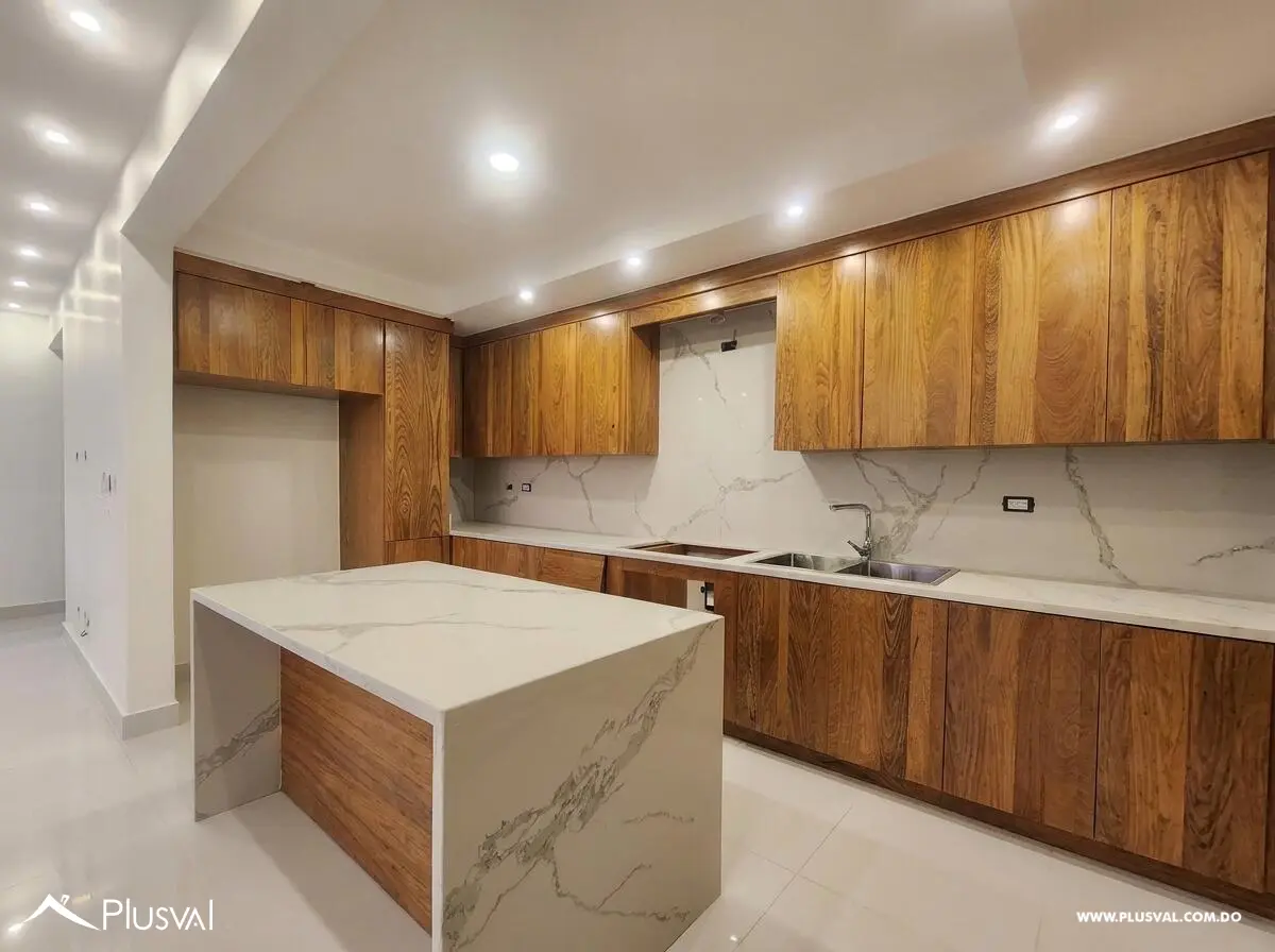 Apartamento de 3 habitaciones en 1er nivel 526942