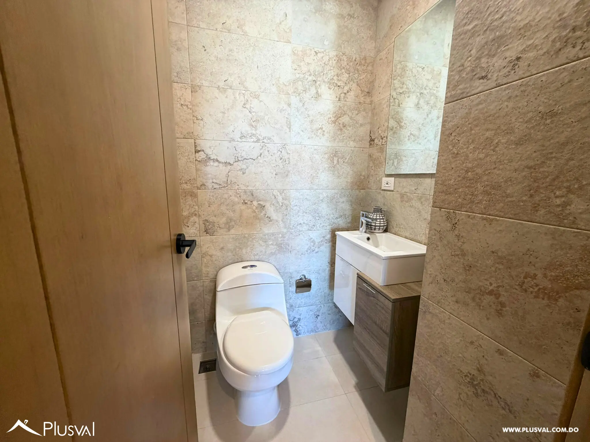 Alquiler de Apartamento Amueblado en Serralles 476526