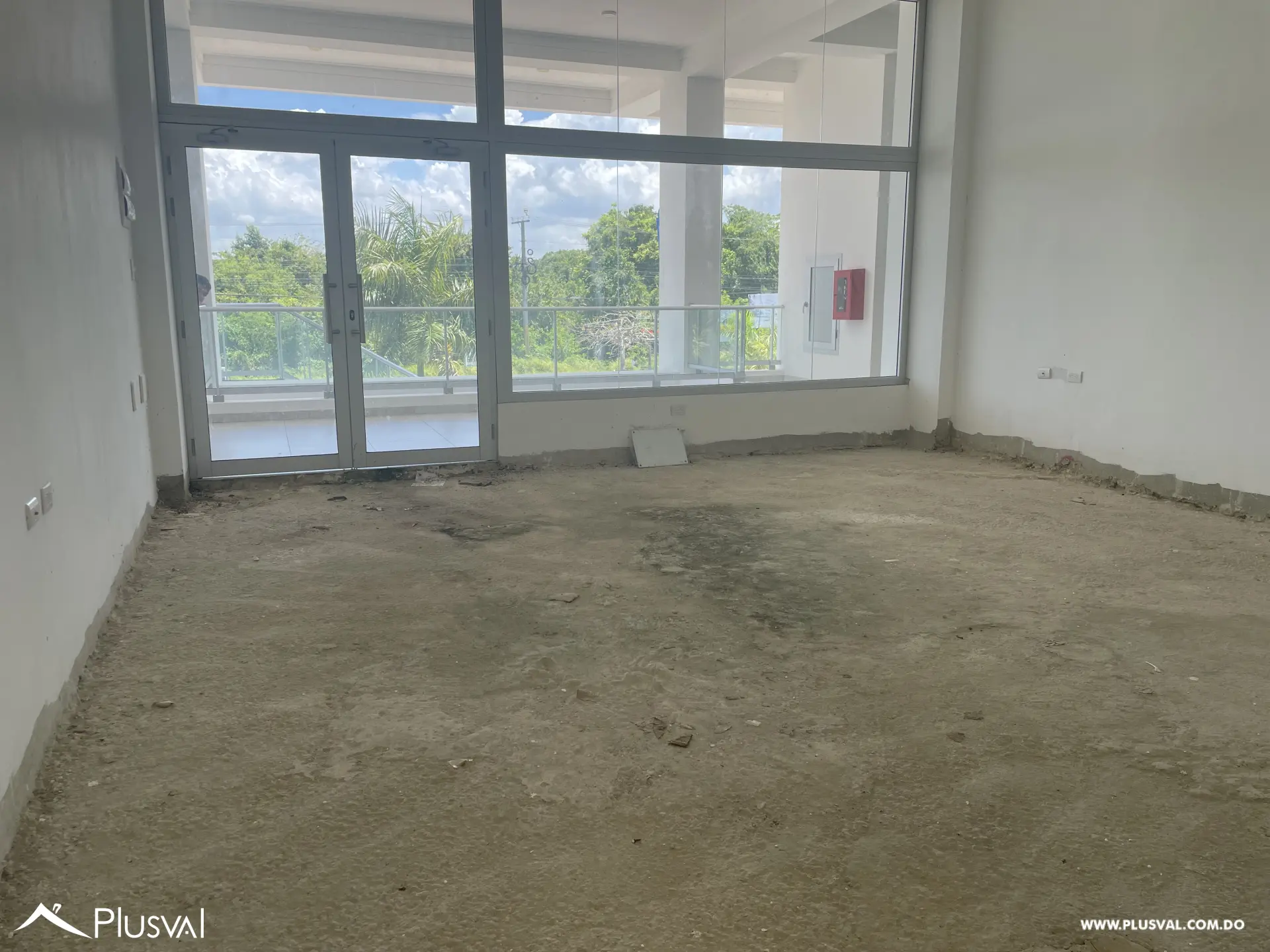Local Comercial En Venta, Plaza TEPUY 506187