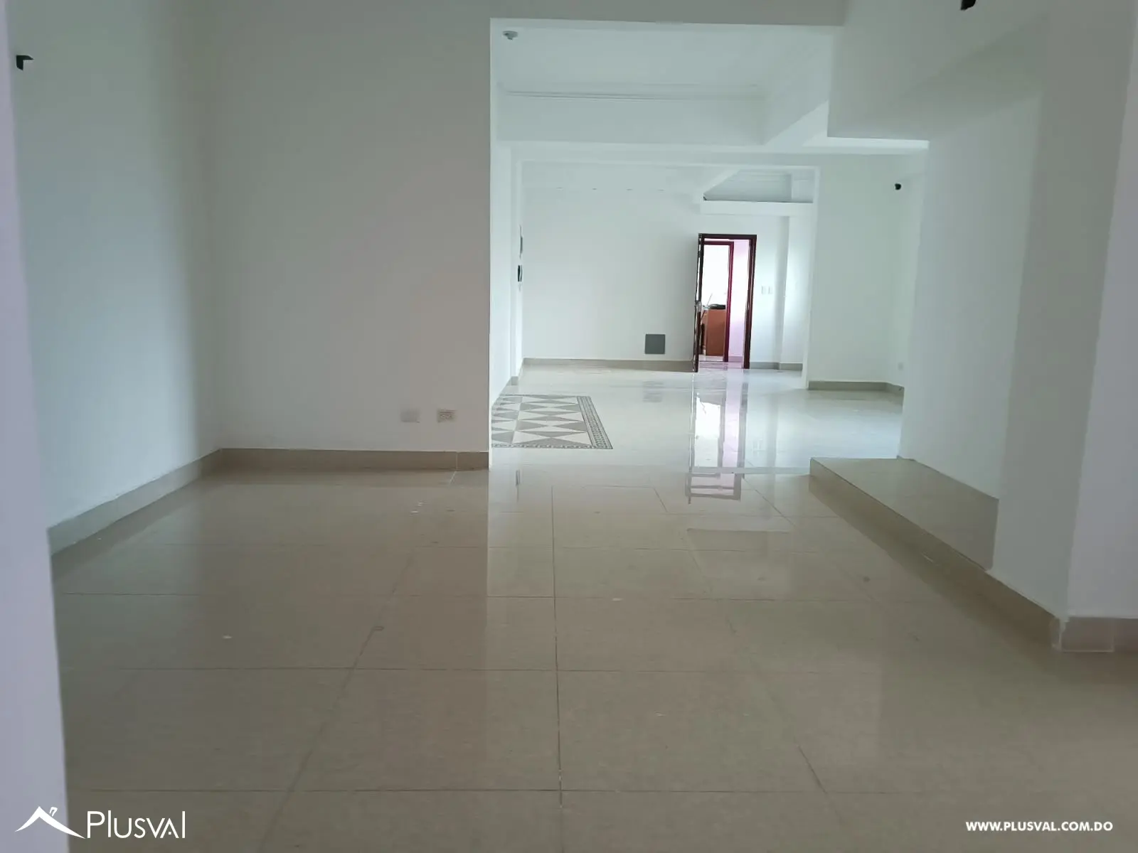 AMPLIOS LOCALES COMERCIALES EN ALQUILER EN BELLA VISTA 497354