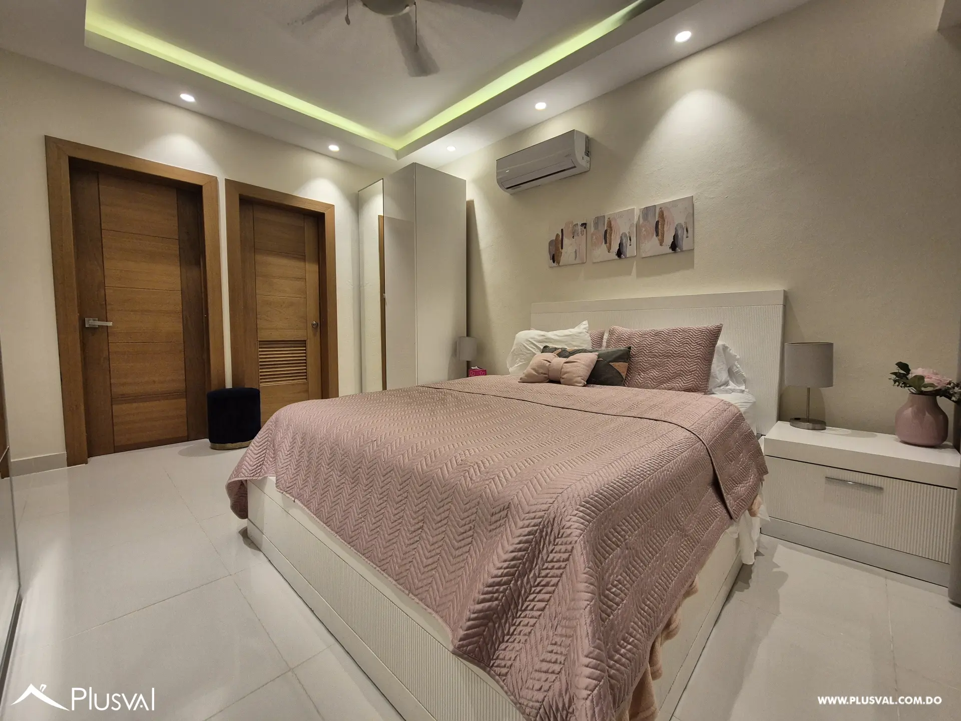 Apartamento en alquiler amueblado en Evaristo Morales 470326