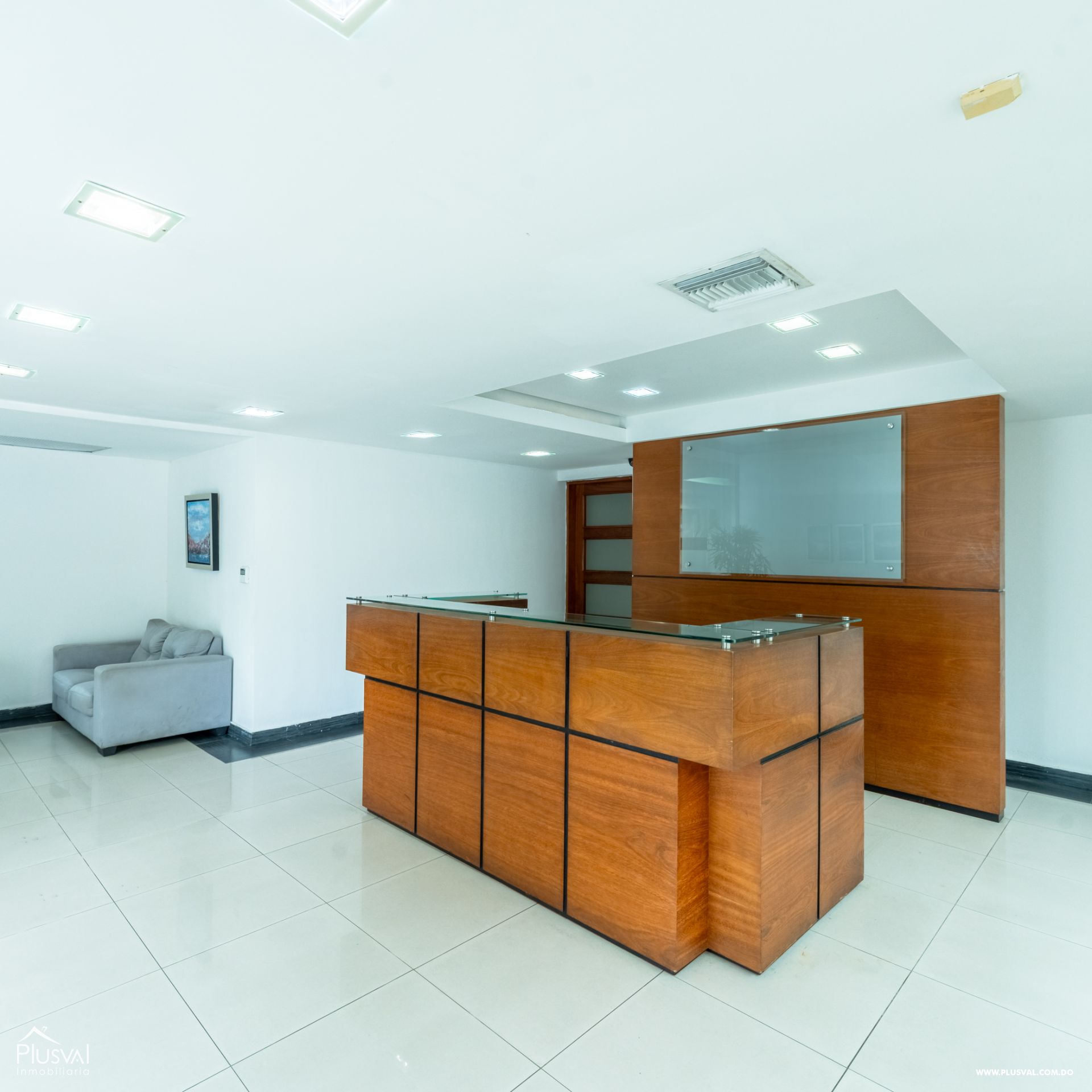 Local comercial / Oficina en Alquiler  en El Vergel 503356