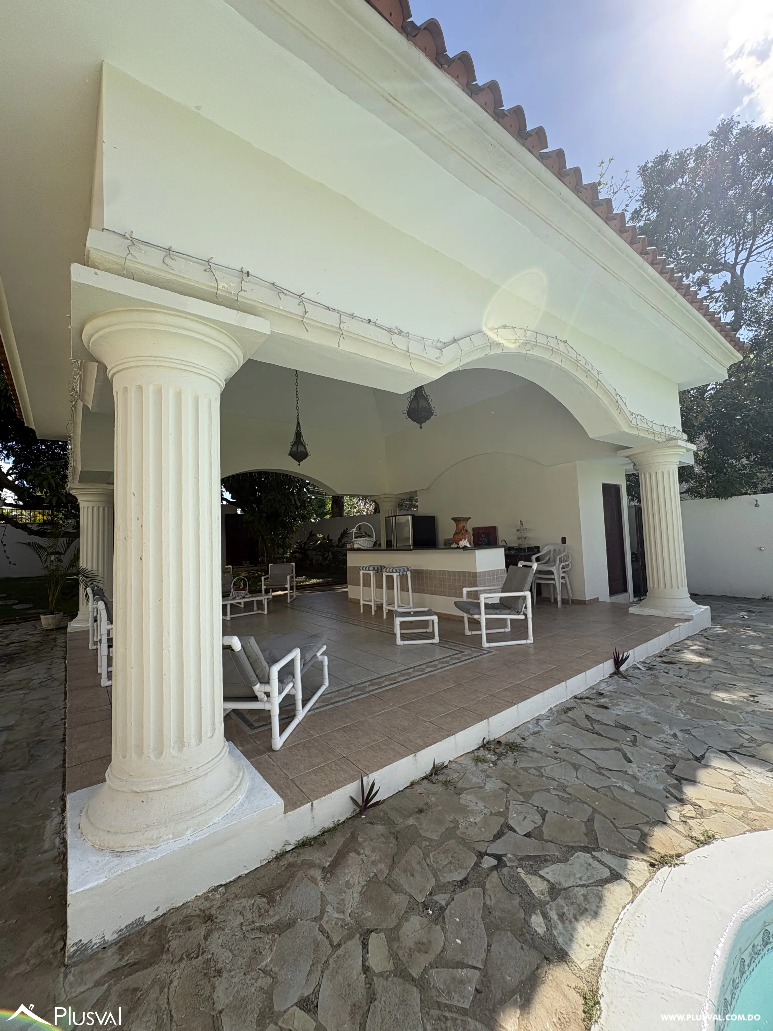Casa en venta en Altos de Arroyo Hondo III con piscina y hermosa vista. 484708