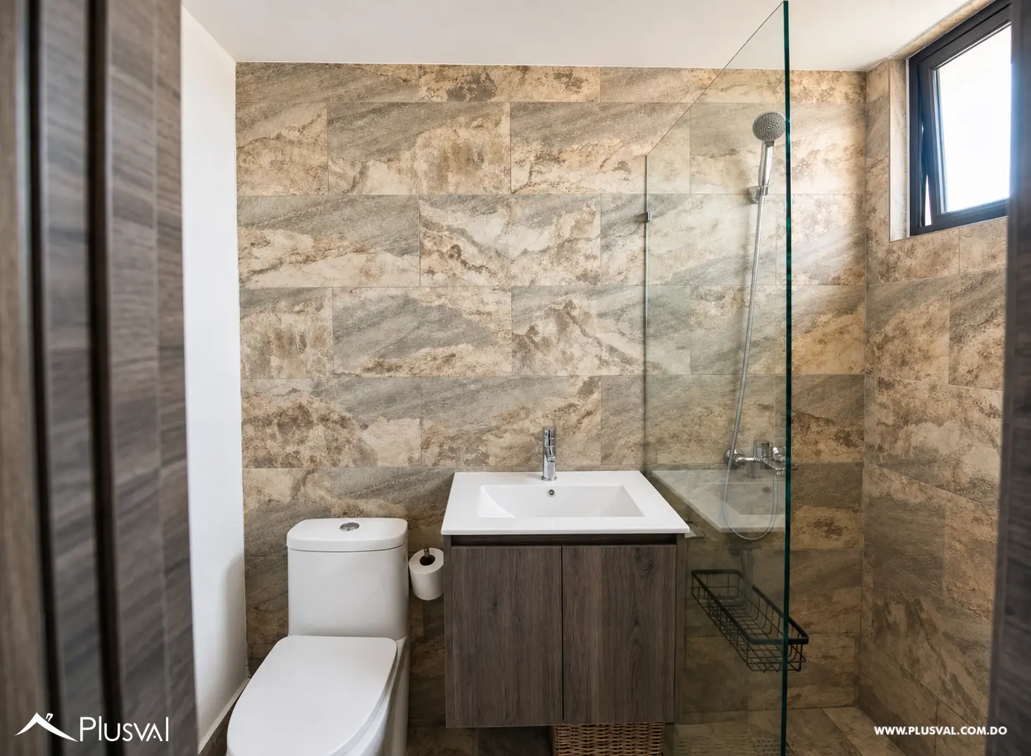 Naco | Piso Alto con Vistas | 2 Hab + 2.5 Baños 529432