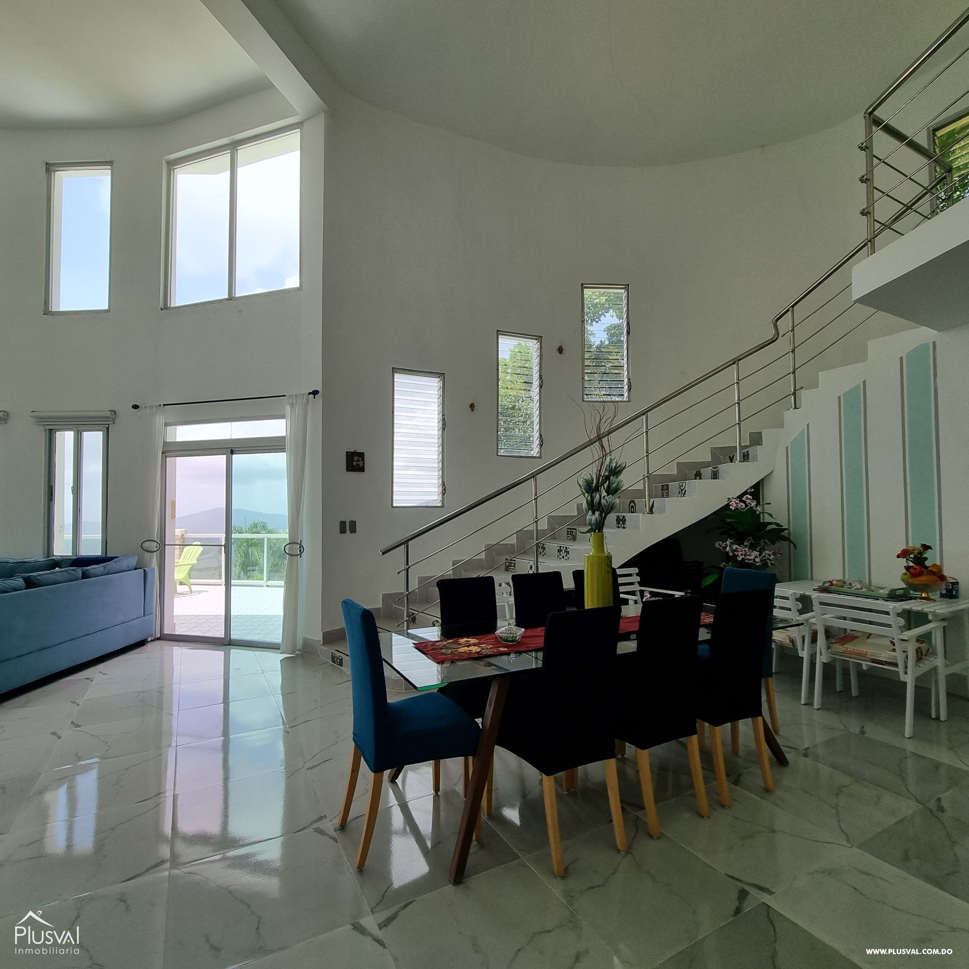 Villa de Tres Niveles en La Colonia, San Cristobal 365606