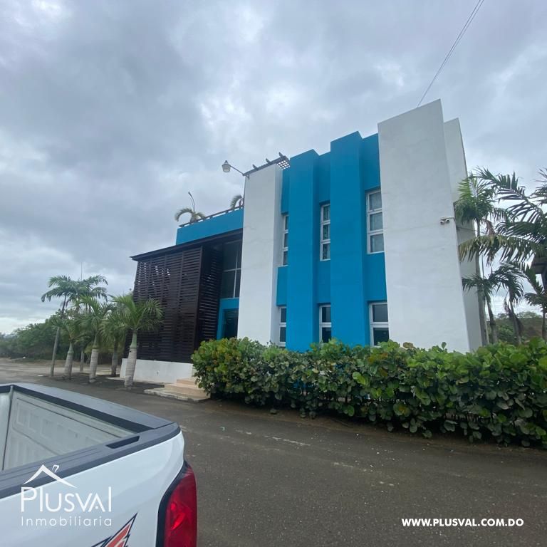 Amplio terreno en venta con Edificio 322561
