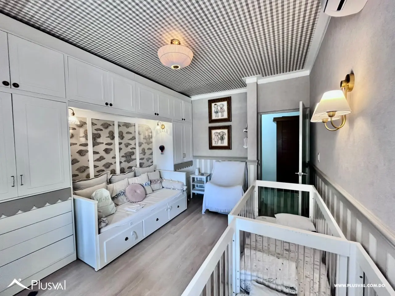 Apartamento en Venta en Evaristo Morales 516203