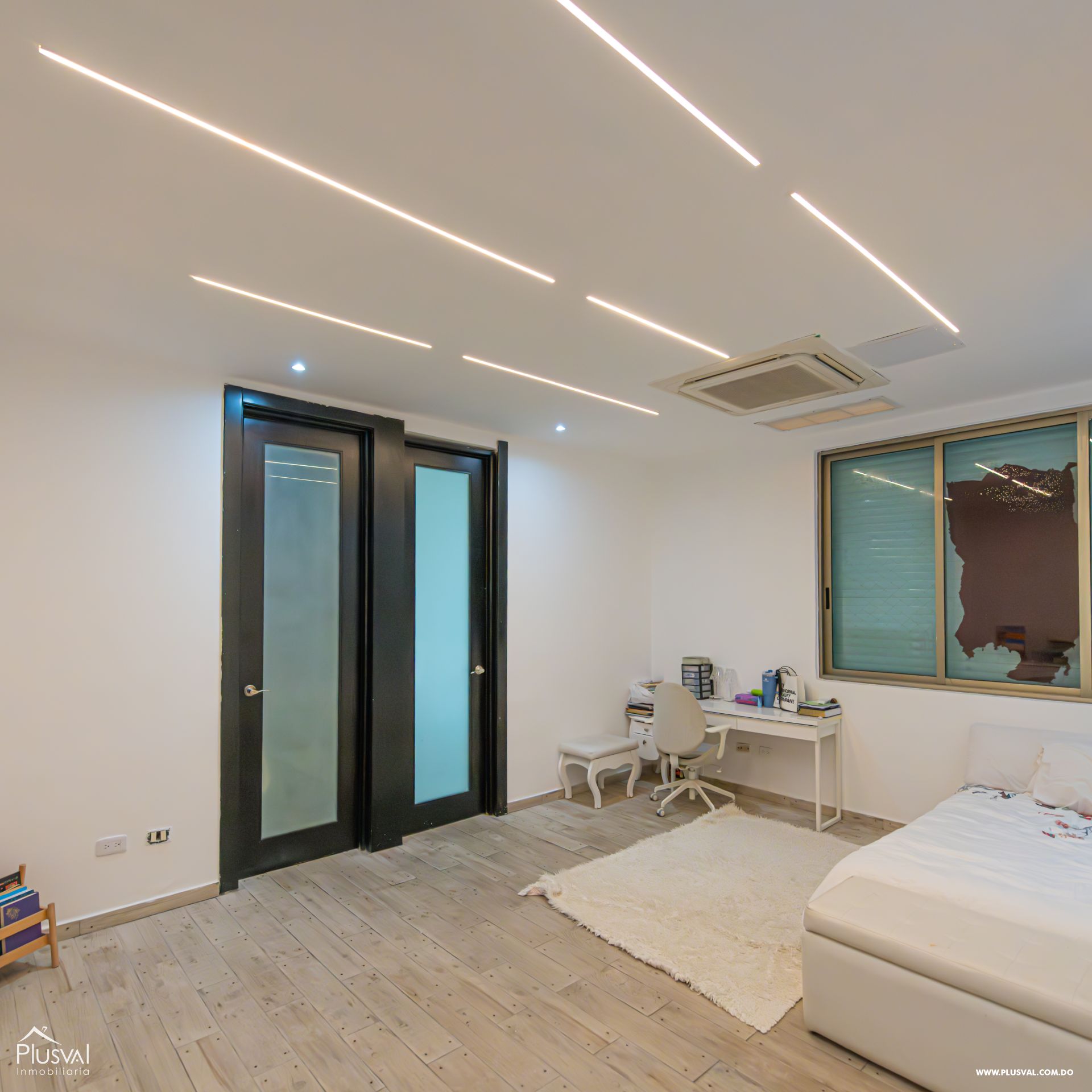 Penthouse Exclusivo con Piscina Privada y Terraza 457609
