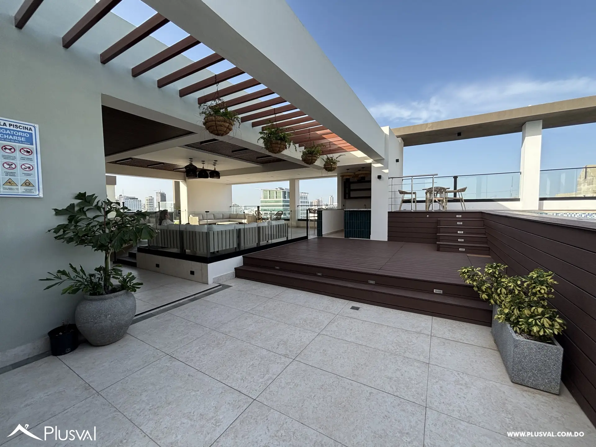 Apartamento amueblado en alquiler en Evaristo Morales 519432