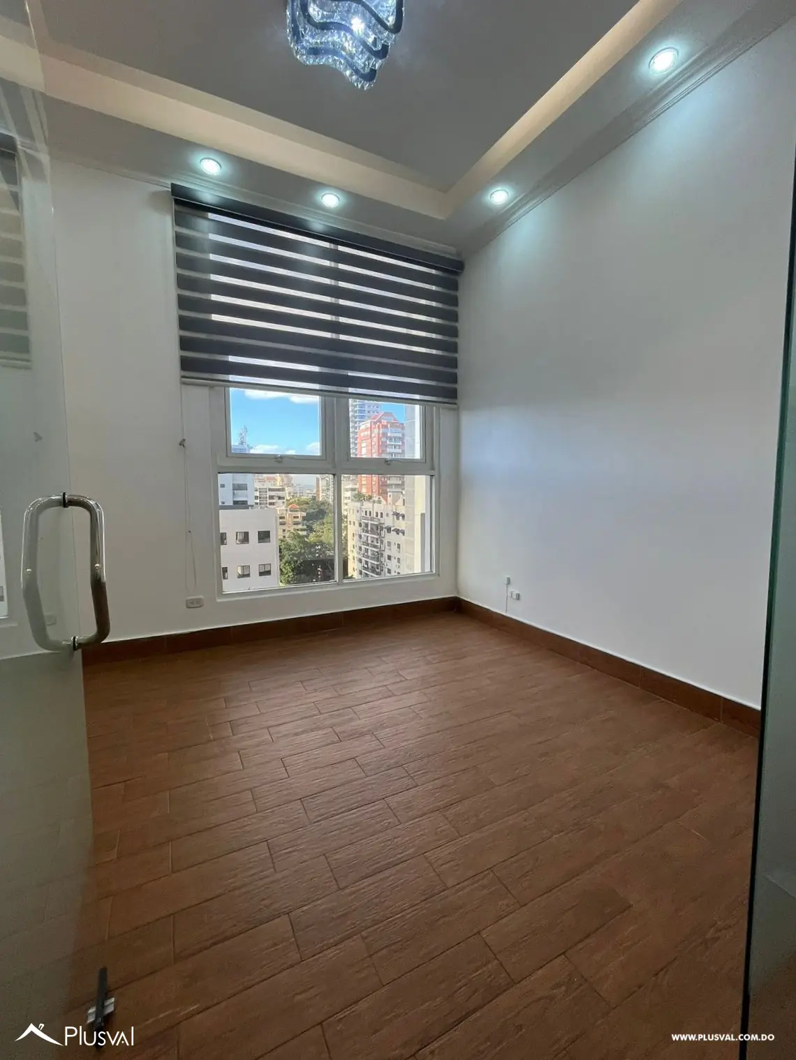 Local para oficina en alquiler en Piantini 491794