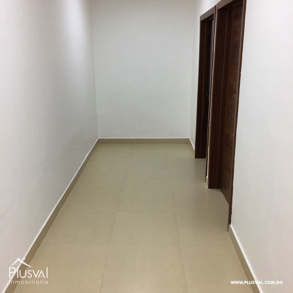 Edificio de 2 niveles en Gazcue 269888