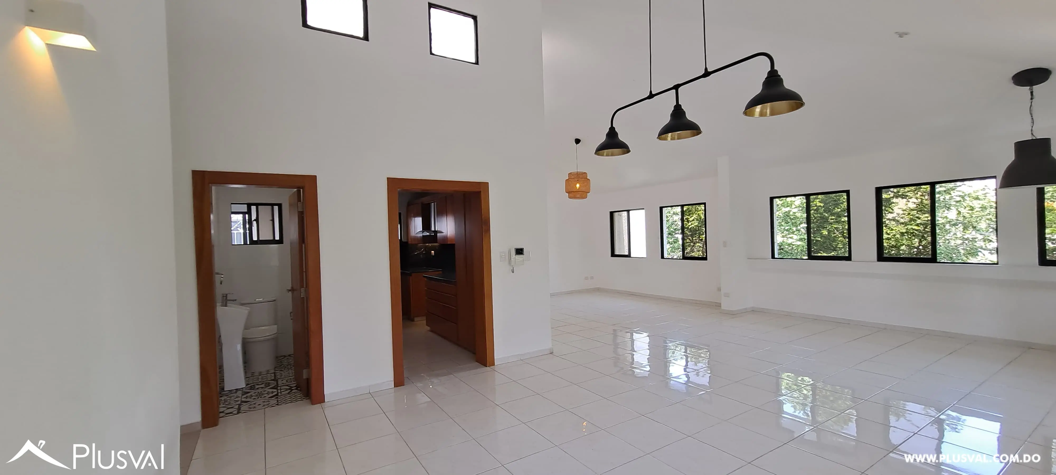 SE RENTA AMPLIO APARTAMENTO EN ZONA EXCLUSIVA DE SANTO DOMINGO 452271