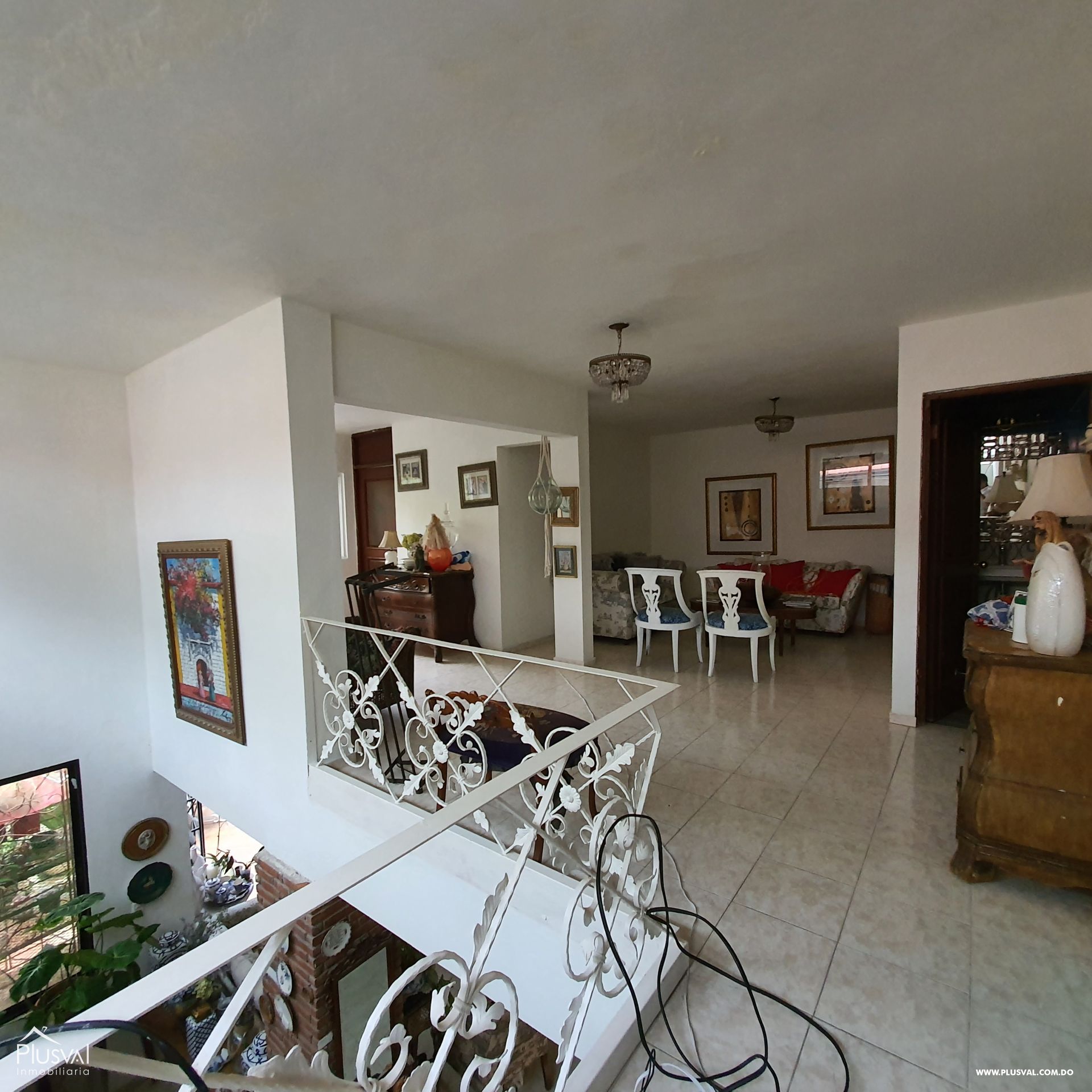 Amplia casa en venta para proyecto en Los Ríos 232620