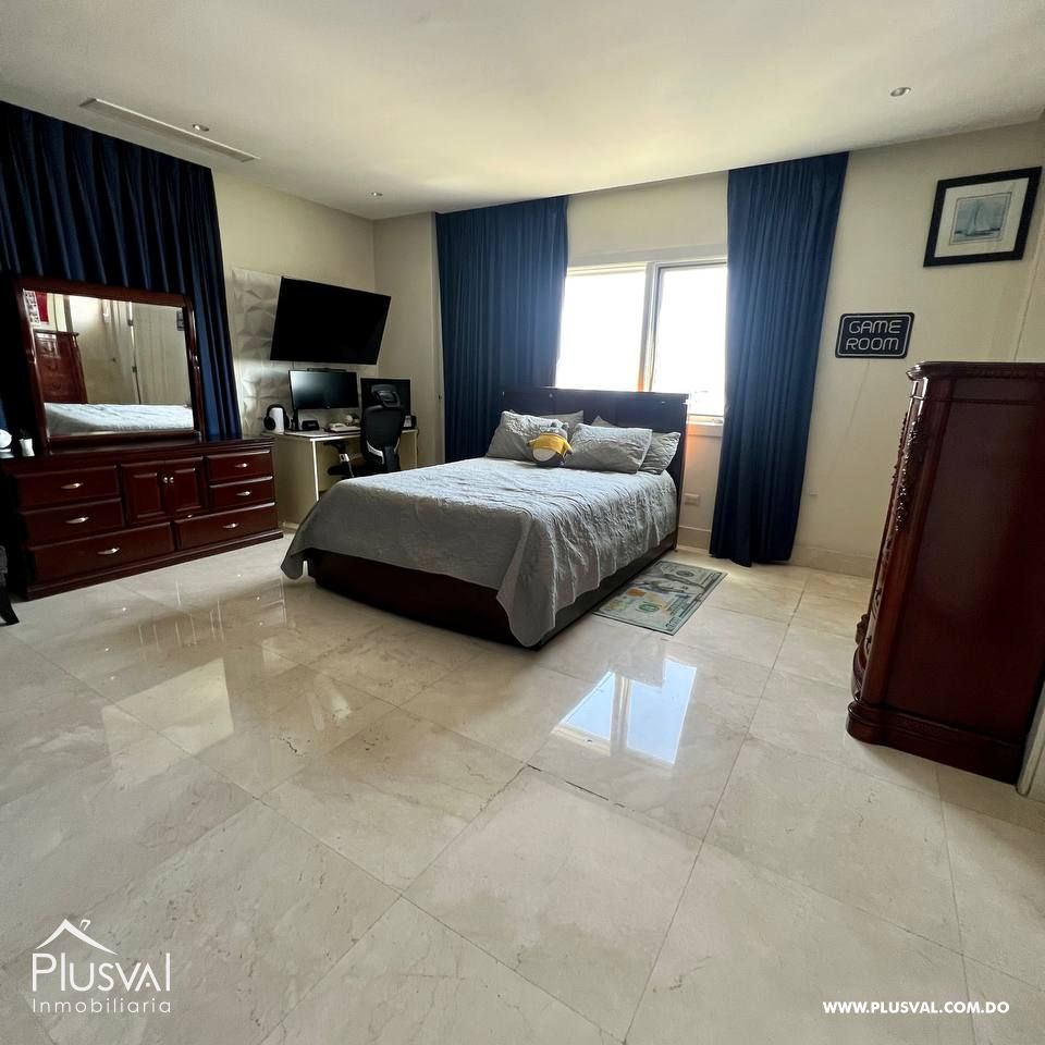 Apartamento   en Venta con una Vista Espectacular en Los Cacicazgos 344950