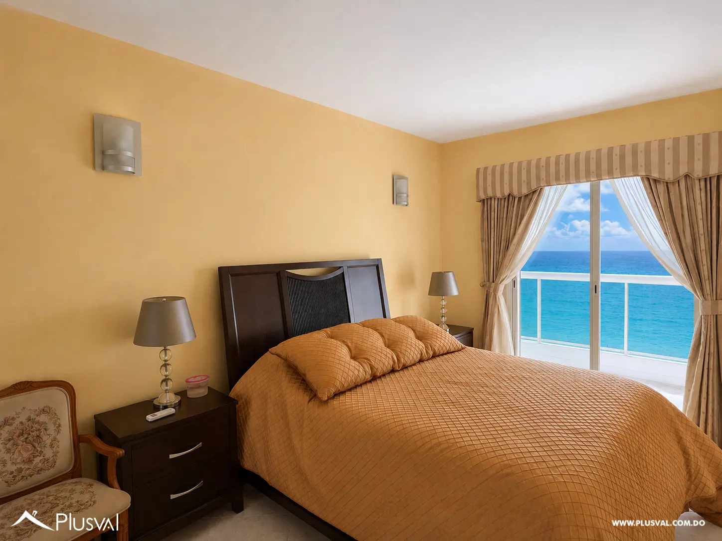 Apartamento amueblado piso 10 con espectacular vista al mar, jacuzzi privado, 4 balcones en Malecón Santo Domingo 506602