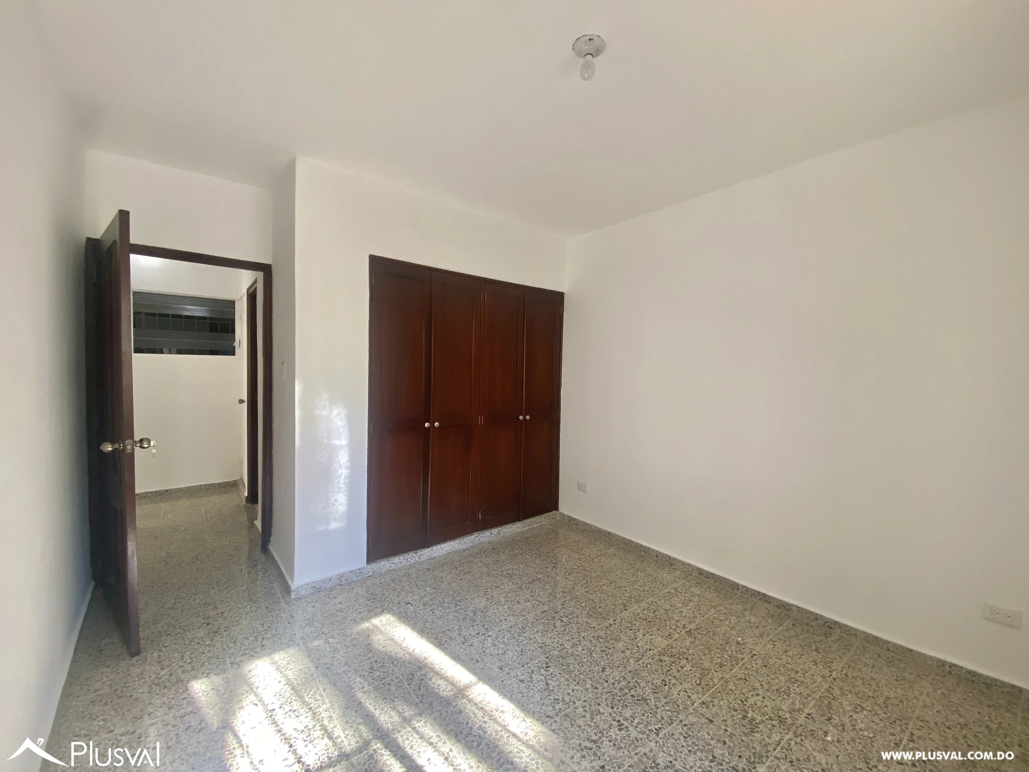 Alquilo Excelente Apartamento en La Esperilla 474422