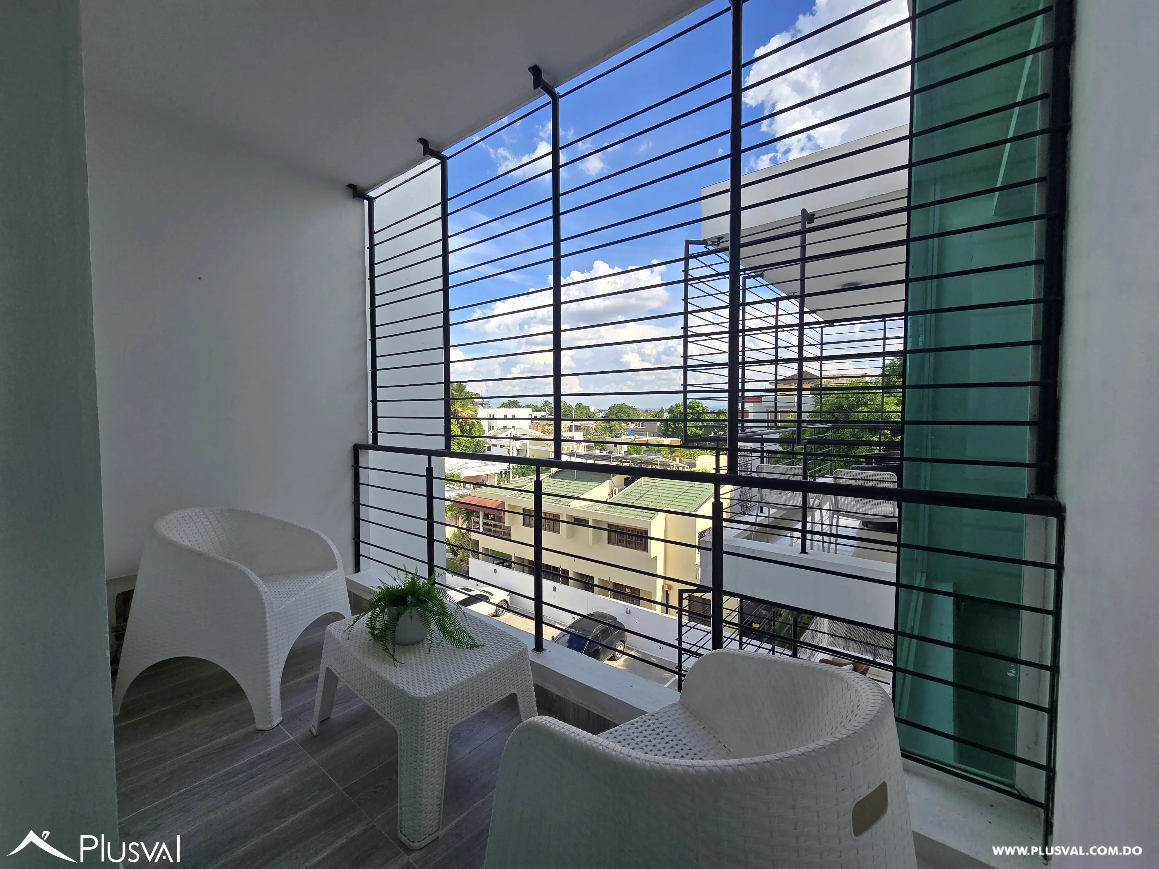 Apartamento en Venta Amueblado, Moderno y con Balcón Privado 530287