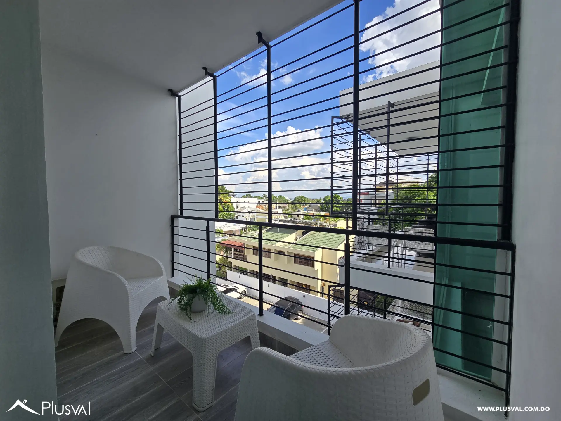 Apartamento en Venta Amueblado, Moderno y con Balcón Privado 530287