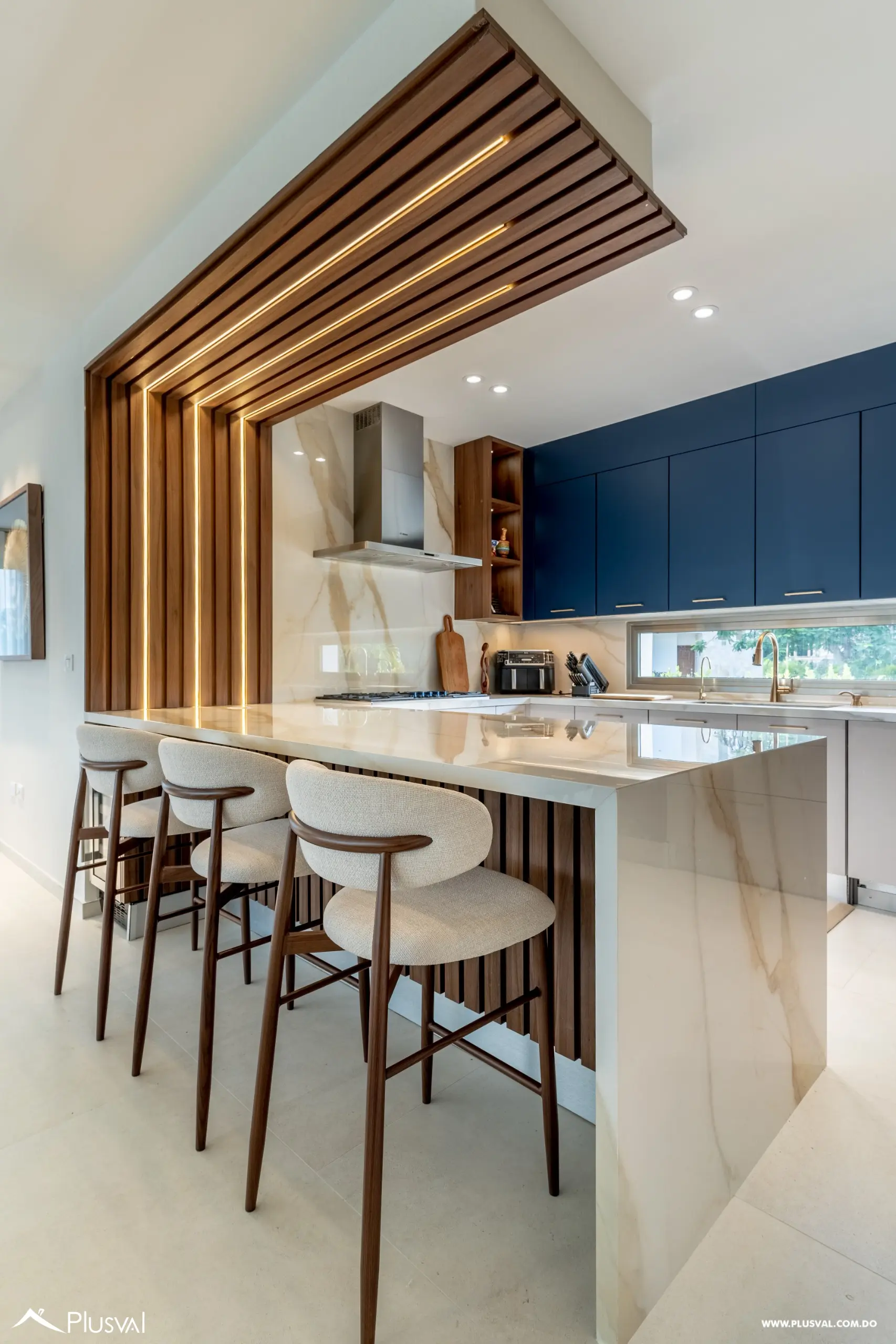 Villa de lujo en venta amueblada en Playa Nueva Romana 472502