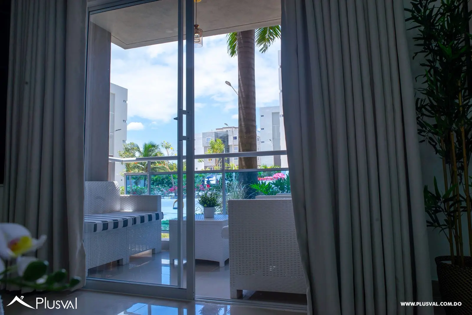 Apartamento Amueblado en Venta en Proyecto Cerrado en la Hispanoamericana 463666