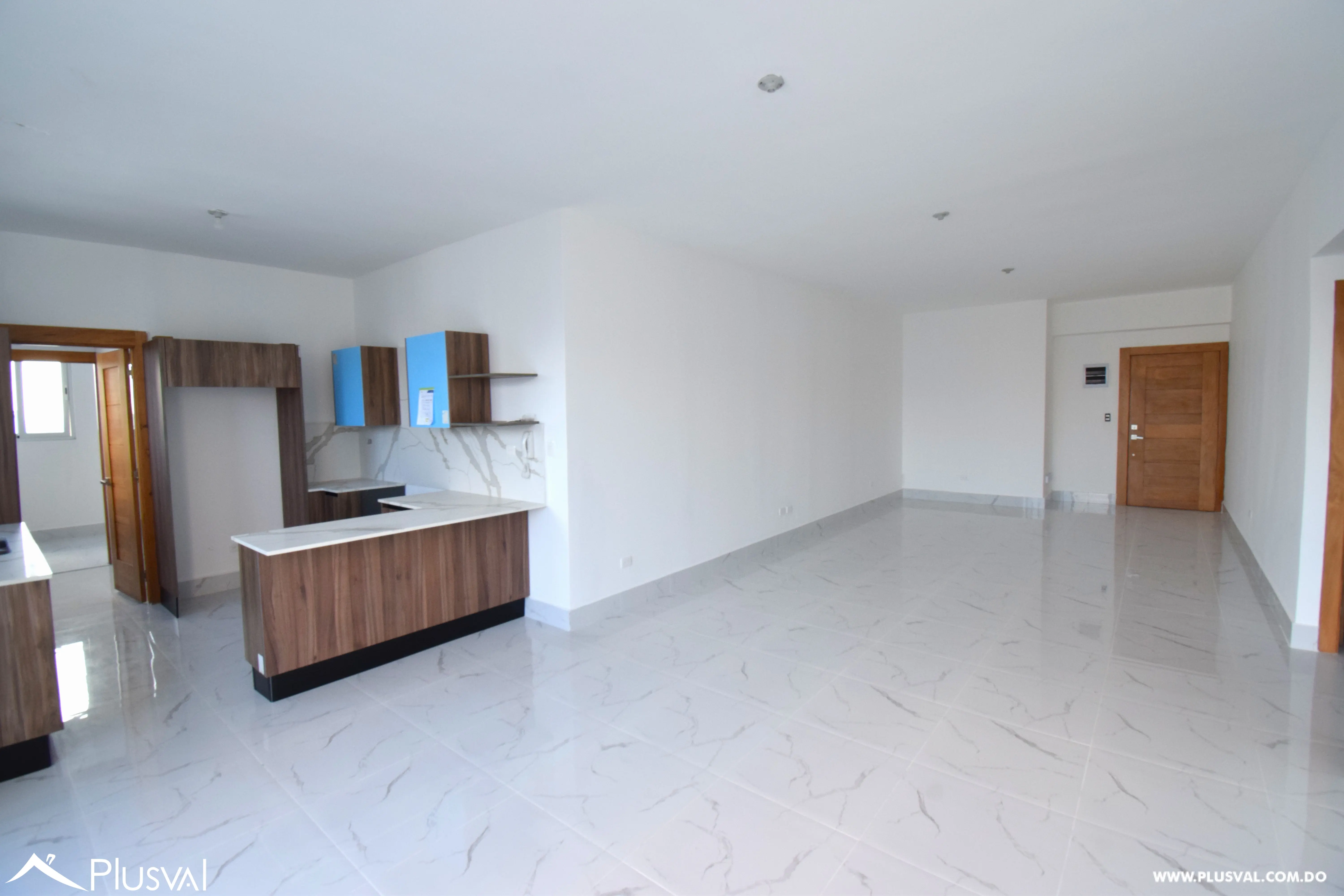 Lujosa Torre en Bella Vista, en la Av. Sarasota 501448