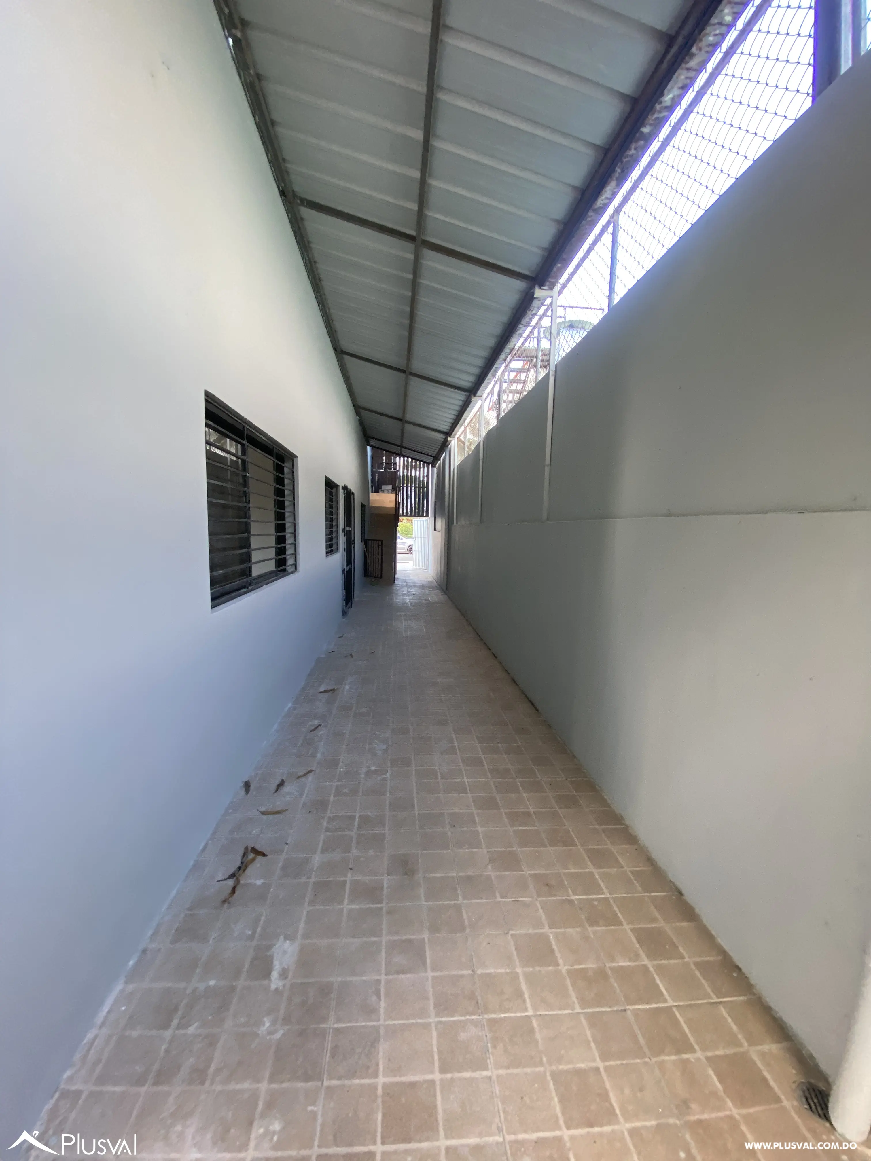 Casa de dos niveles  en alquiler en los prados 477096