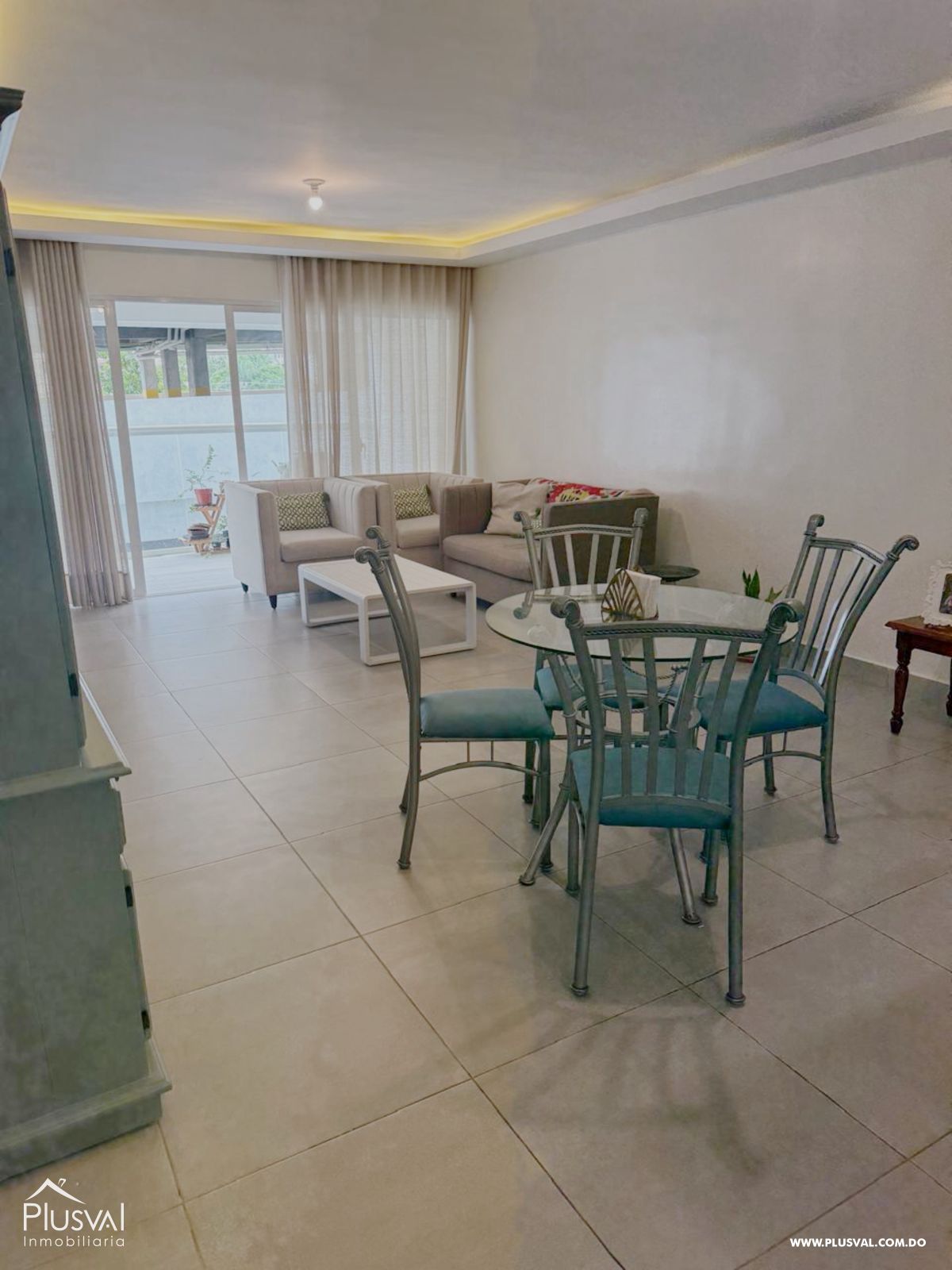 Acogedor apartamento de 3 habitaciones en venta 460617