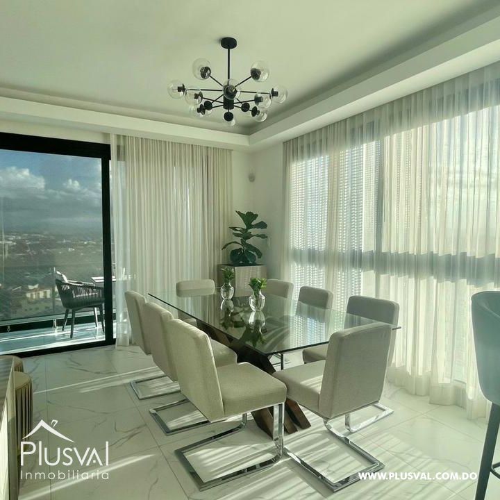 Amplio apartamento en alquiler ubicado en zona privilegiada de Santiago. 257775