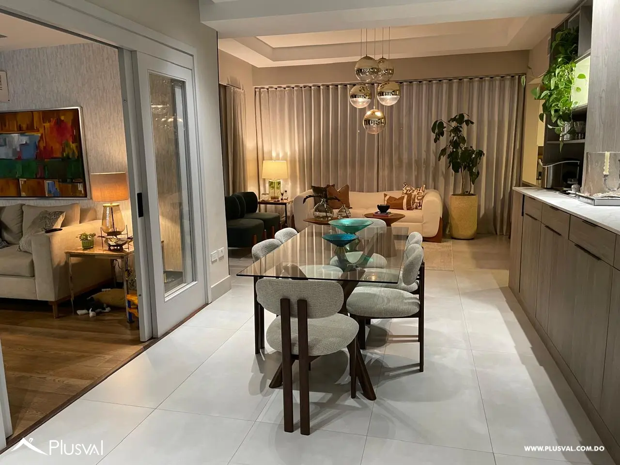 Apartamento en venta en  Evaristo Morales (piso 12) 488732