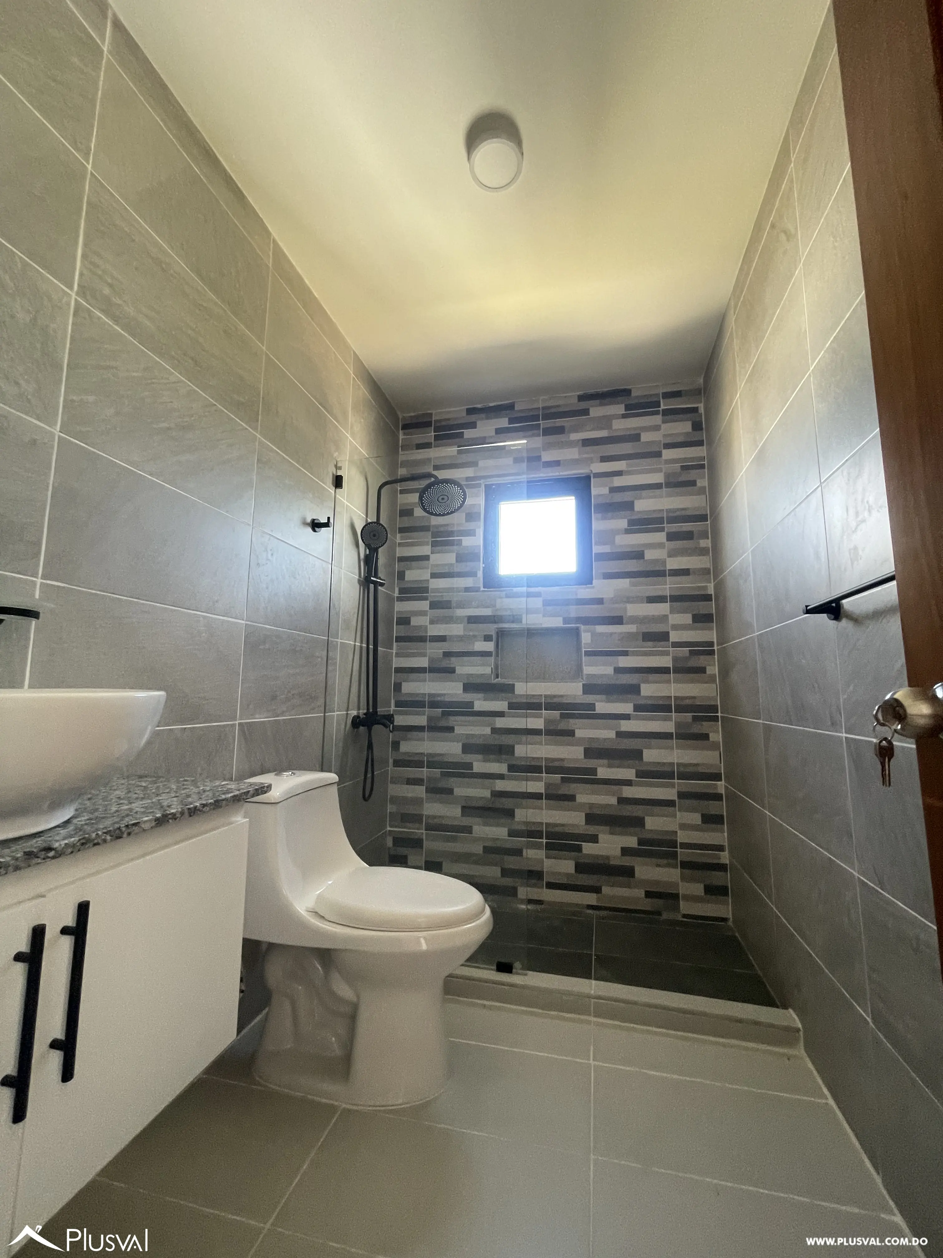 Penthouse de 3 Habitaciones con Piscina en Zona Residencial 508857