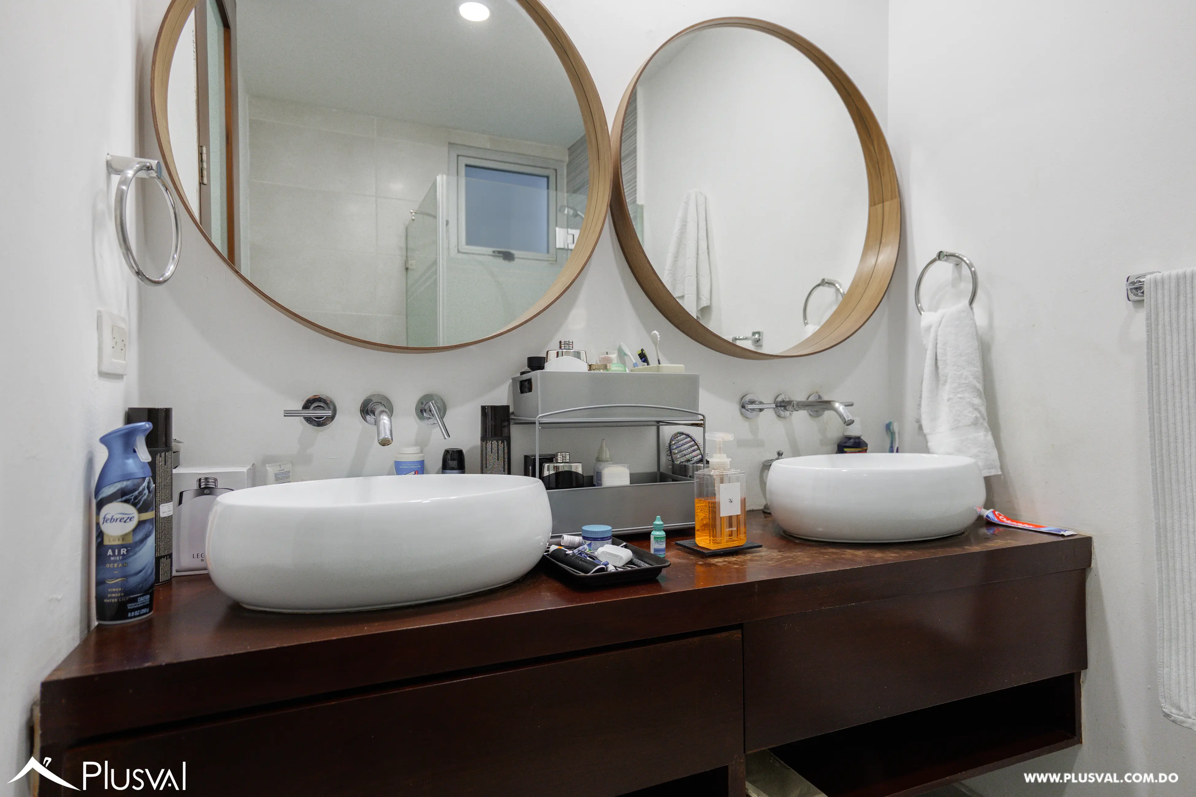 Bello apartamento en venta en Paraiso con  3 habitaciones + Estudio y Terraza 492965