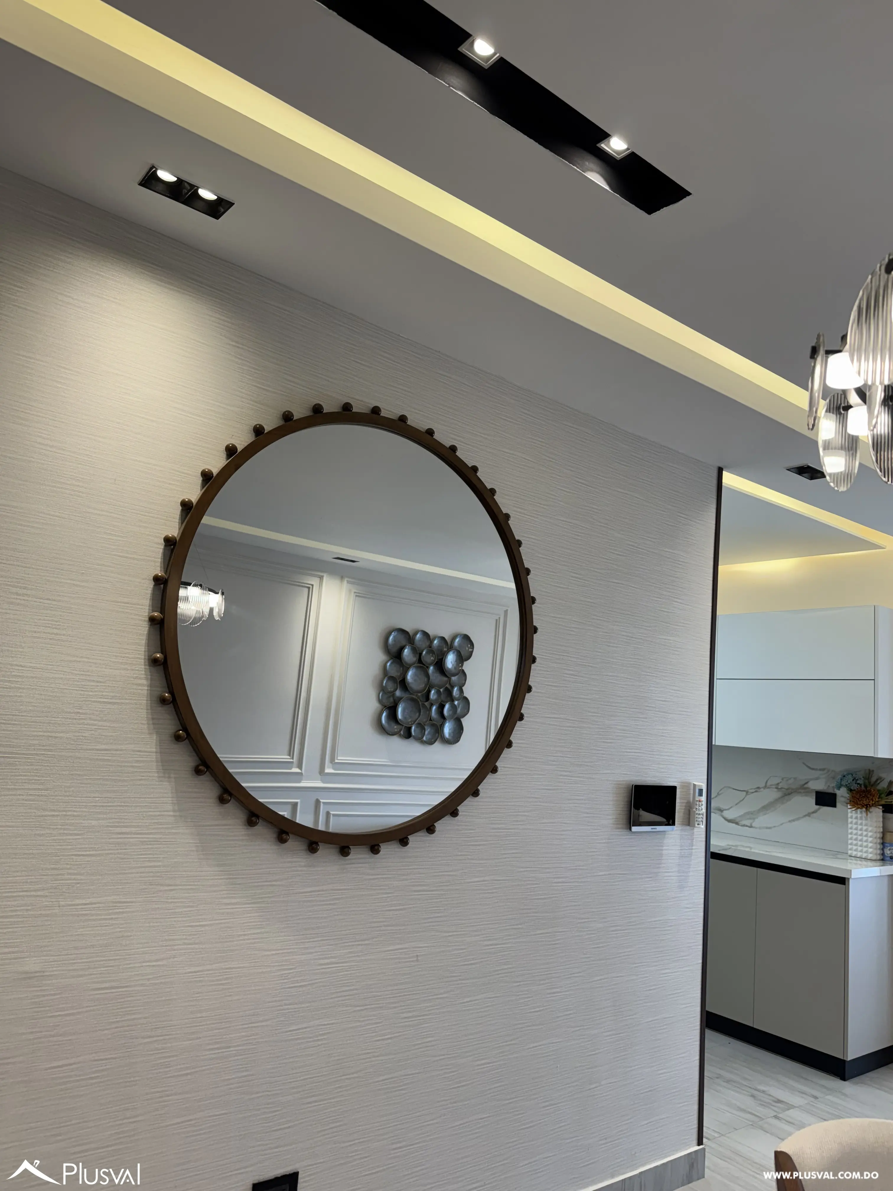 VENTA DE APARTAMENTO DE 3 HABITACIONES CON ESTUDIO EN EVARISTO 518615