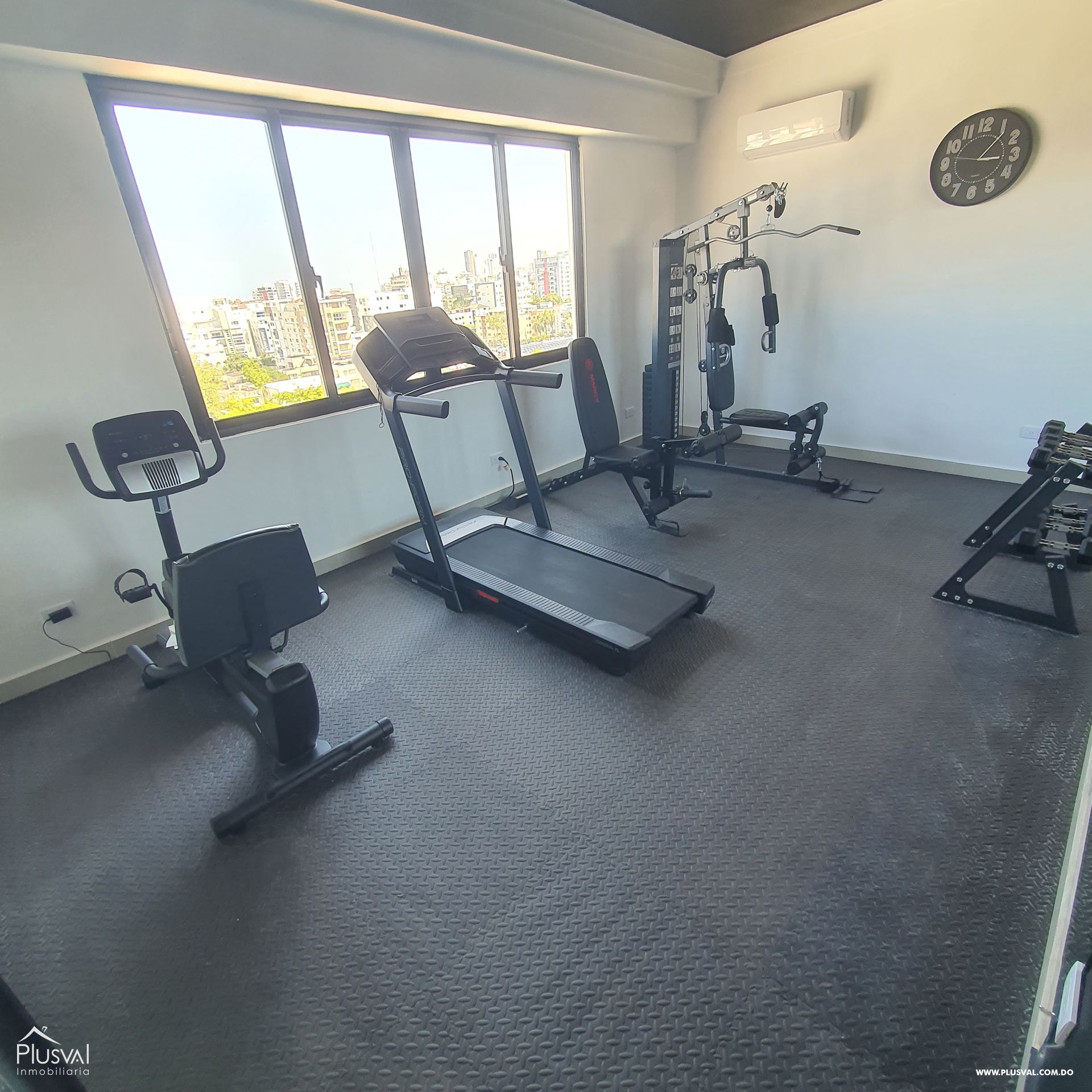 Moderno apartamento en venta de 1 habitación en Torre con áreas sociales — Sector Millón 444567