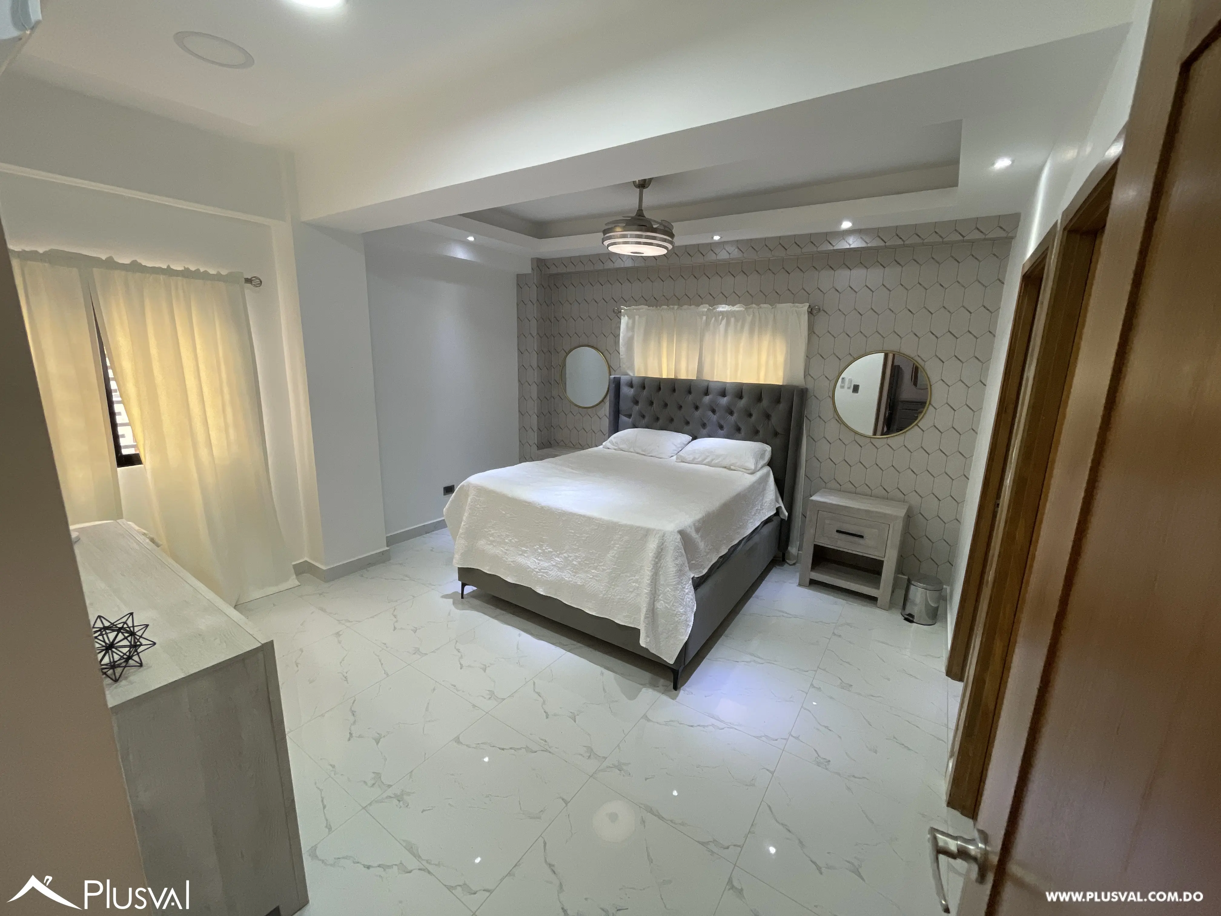 Apartamento en venta amueblado 3Hab · Terraza · Jacuzzi · Gazebo · 2 Parqueos · SDE 499942