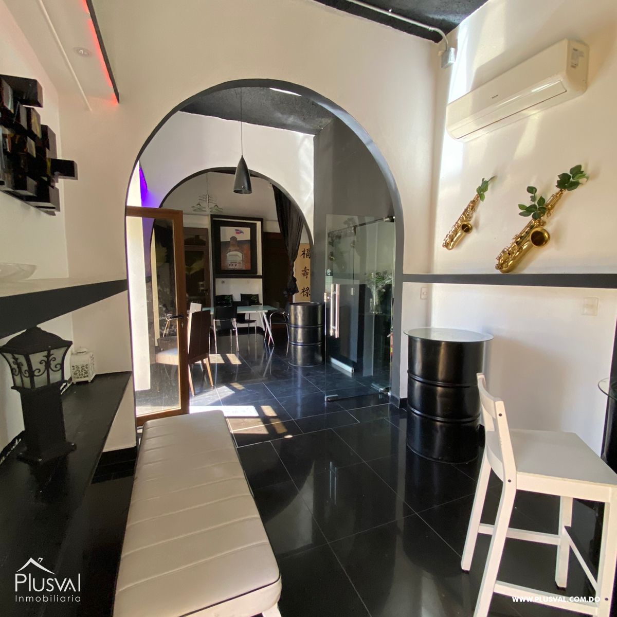 Edificio 2 niveles con Rooftop 356938