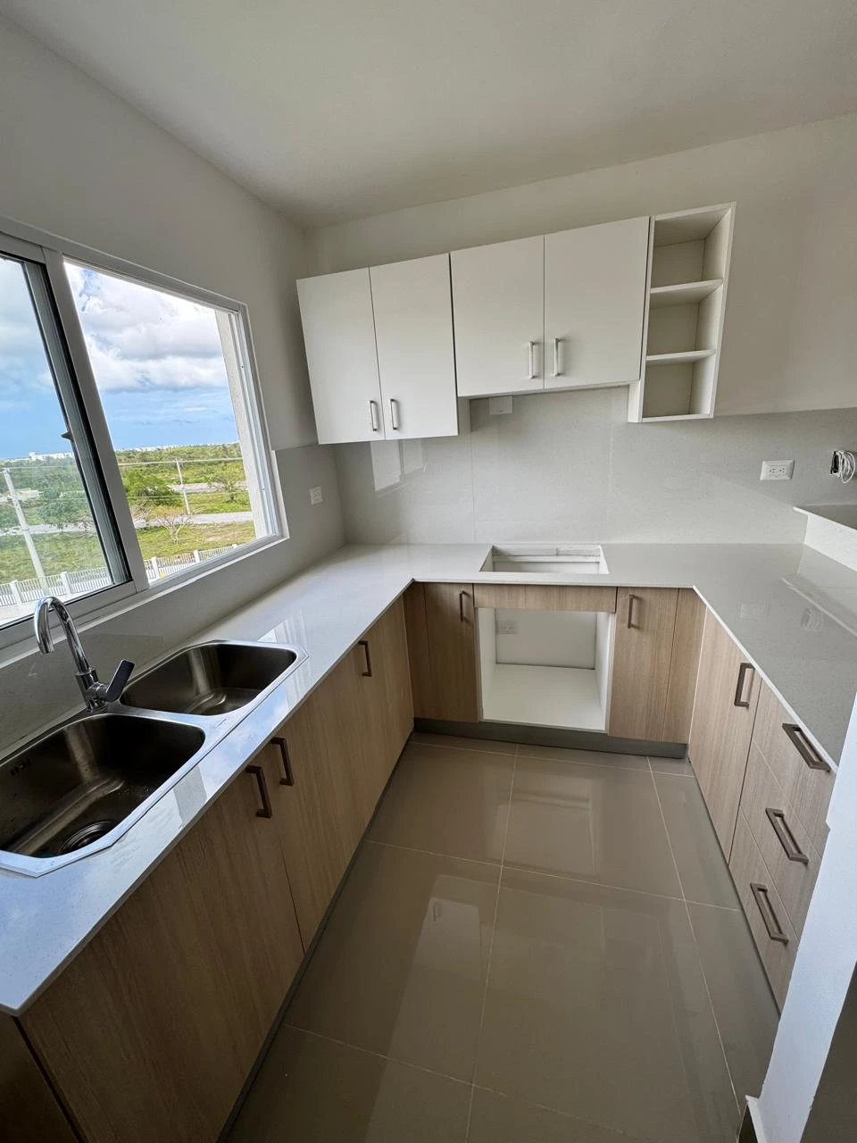 Apartamento en Punta Cana ubicado en 4to piso, ideal para Airbnb. 441705