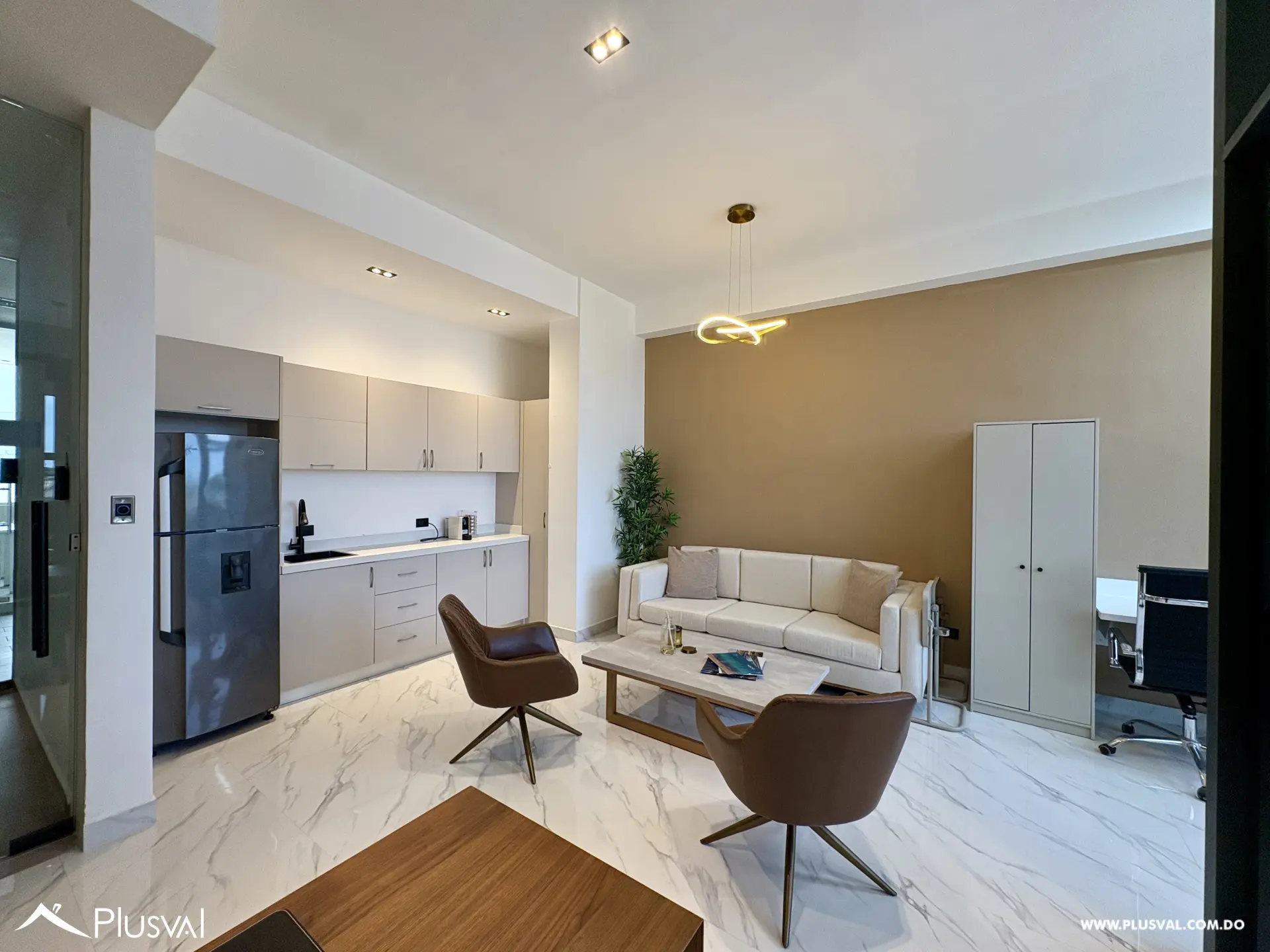 Oficina Amueblada en Alquiler | Central Park, Downtown Punta Cana 517688