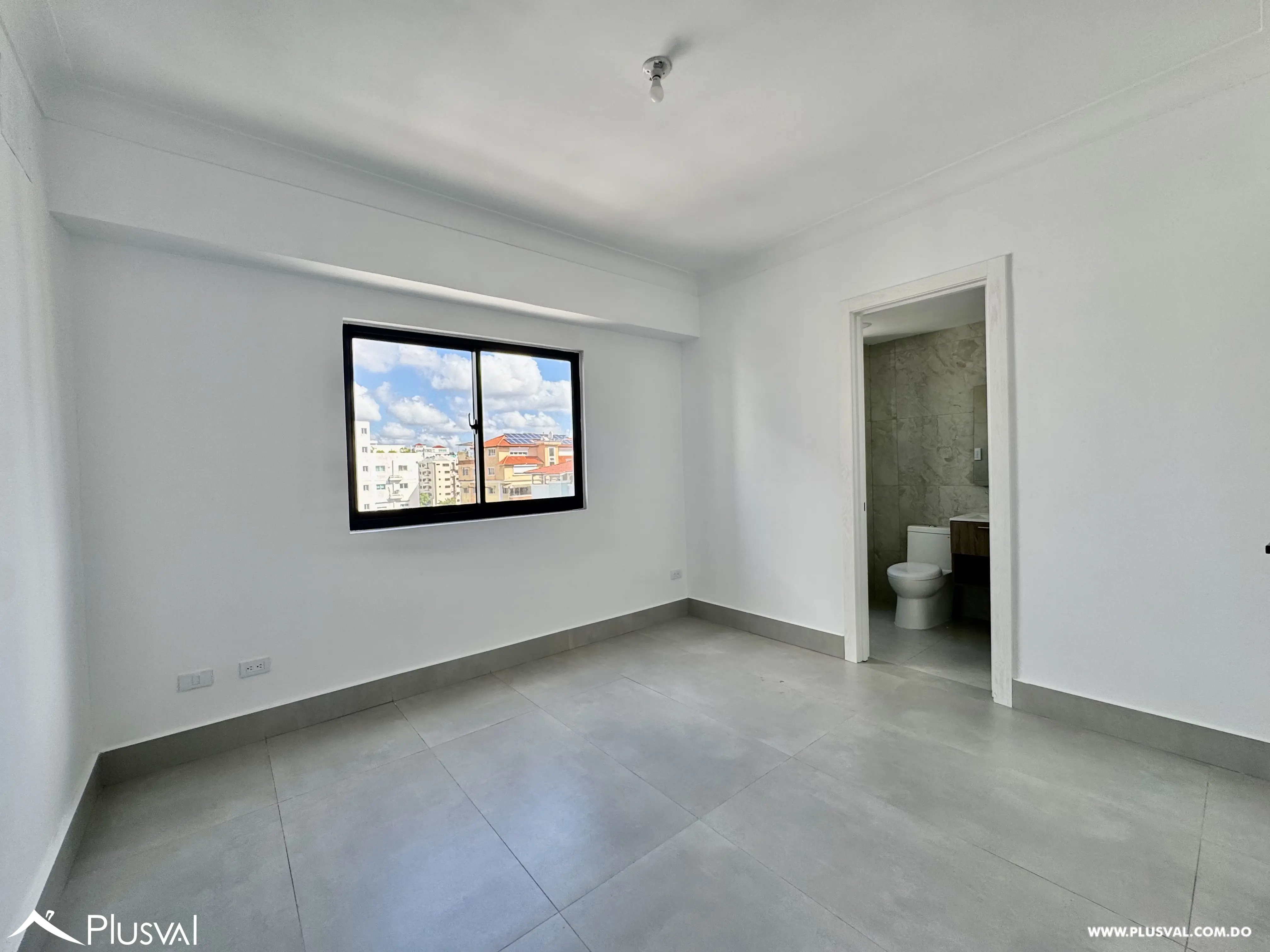 Alquilo Apto en una de las Zonas mas Exclusivas de Evaristo Morales 496414