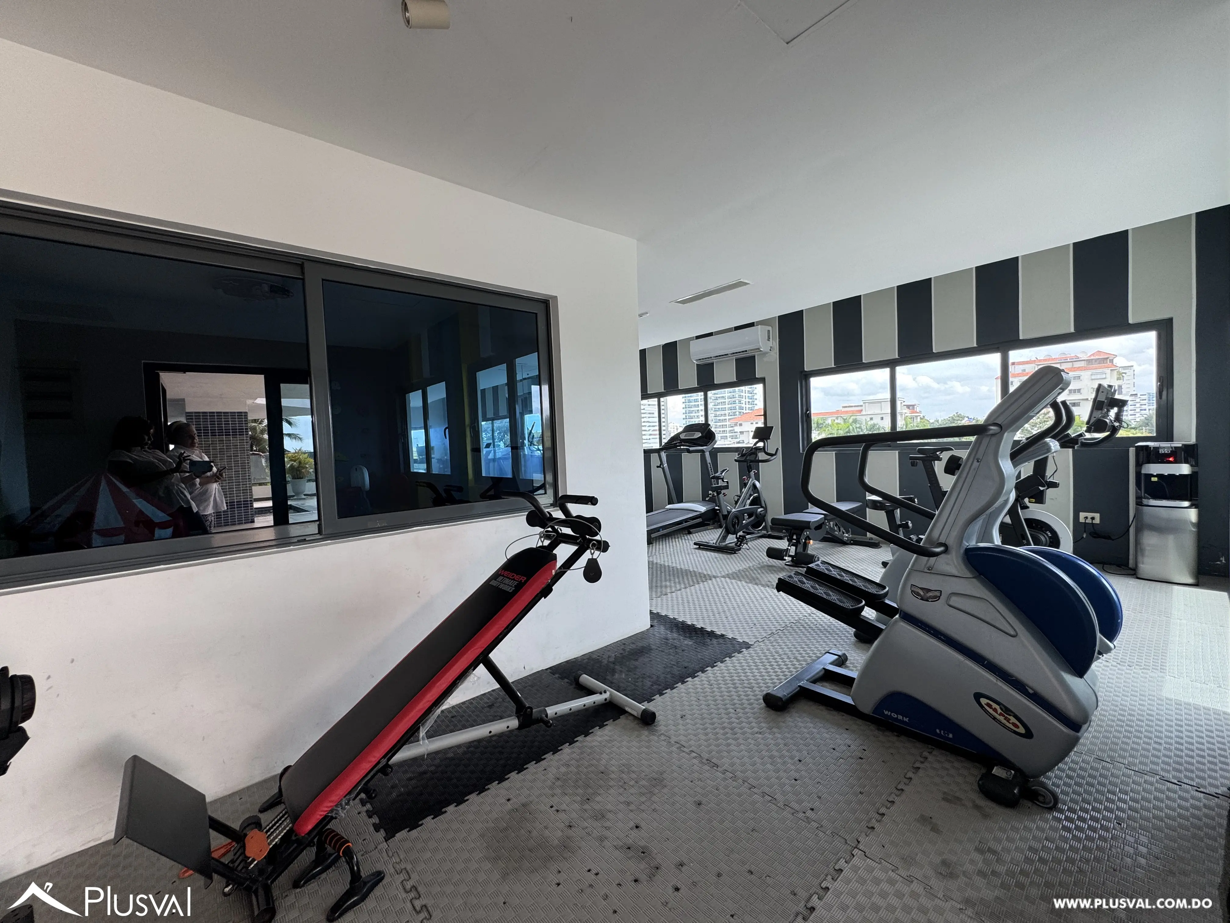 Vendo Maravilloso y Amplio Apartamento con Vista Mar en La Esperilla 490694