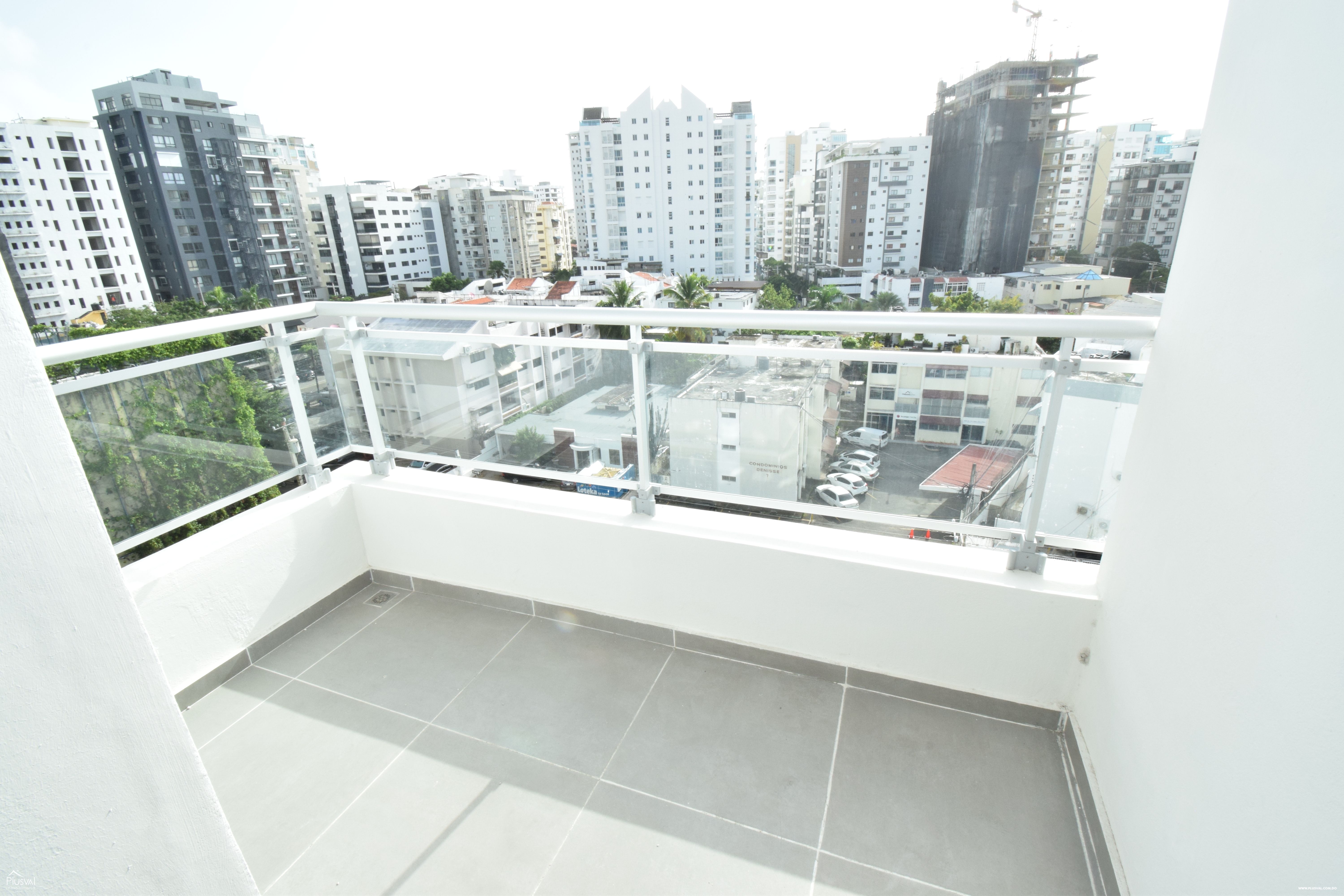 Apartamento en alquiler vacio en Naco 292918