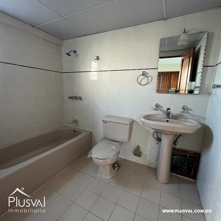 Apartamento ubicado en el sector Los Restauradores 282003