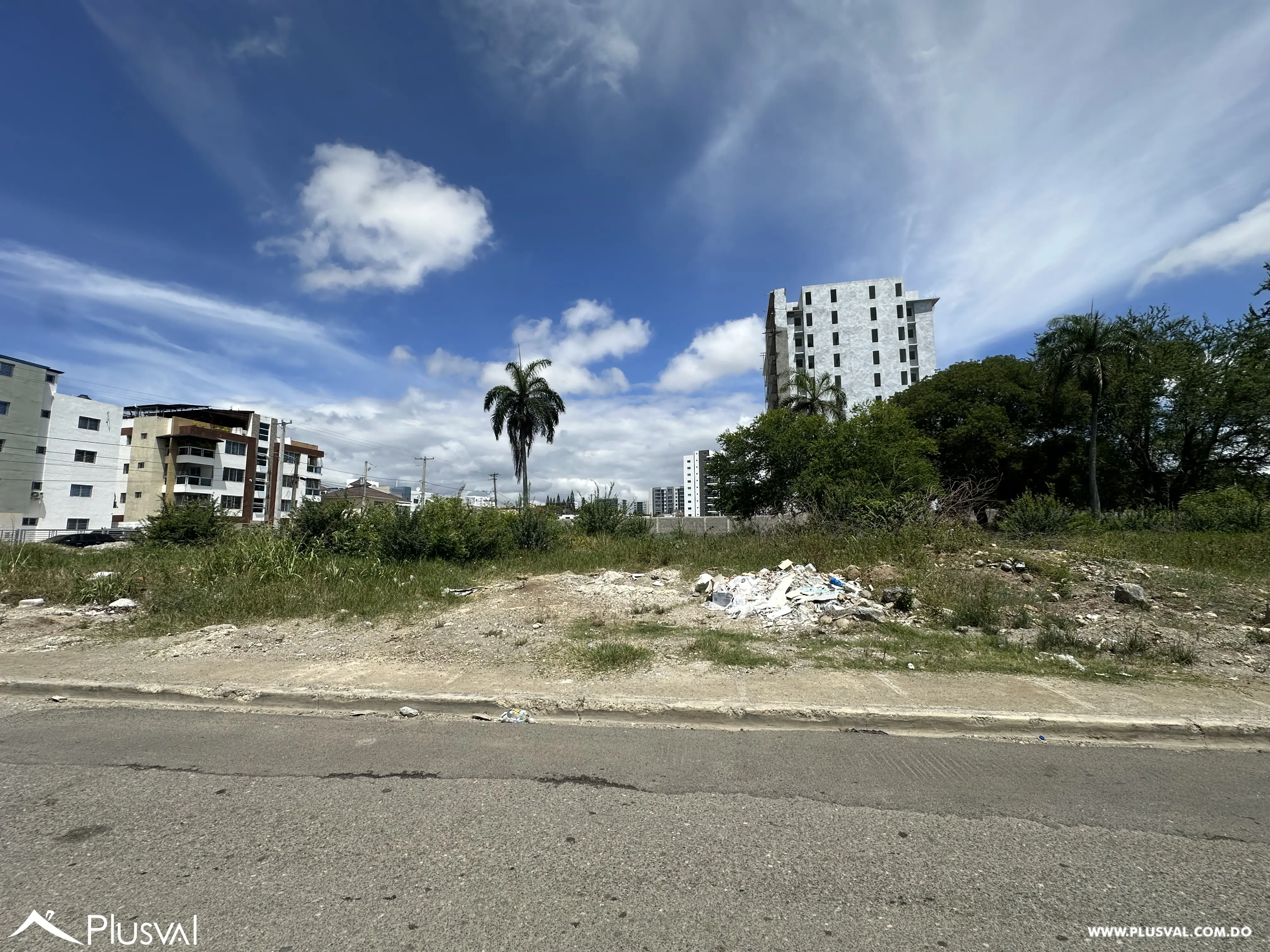 Solar en Alquiler en Zona Estratégica Comercial 453370
