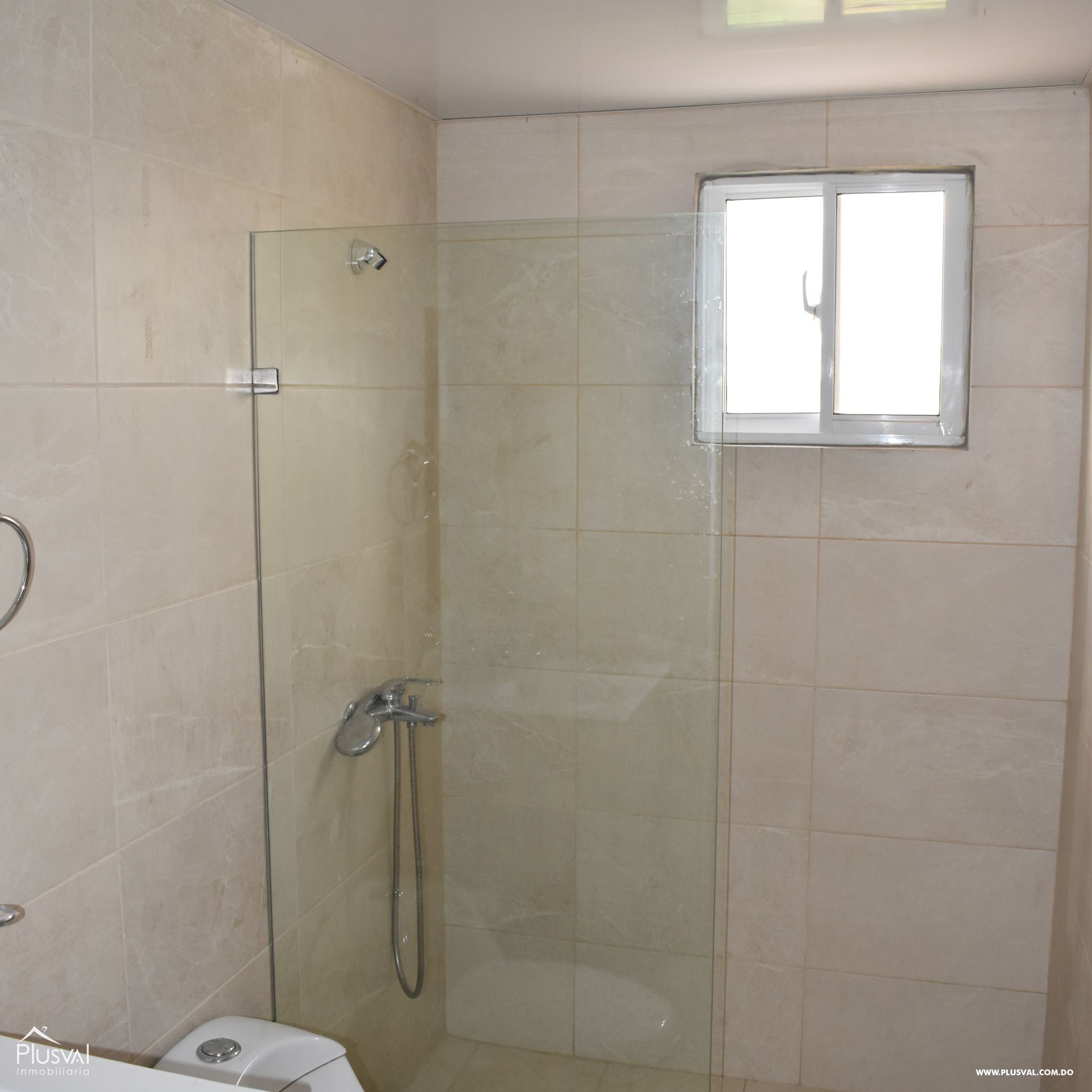 Apartamento listo en Aut. San Isidro 368403