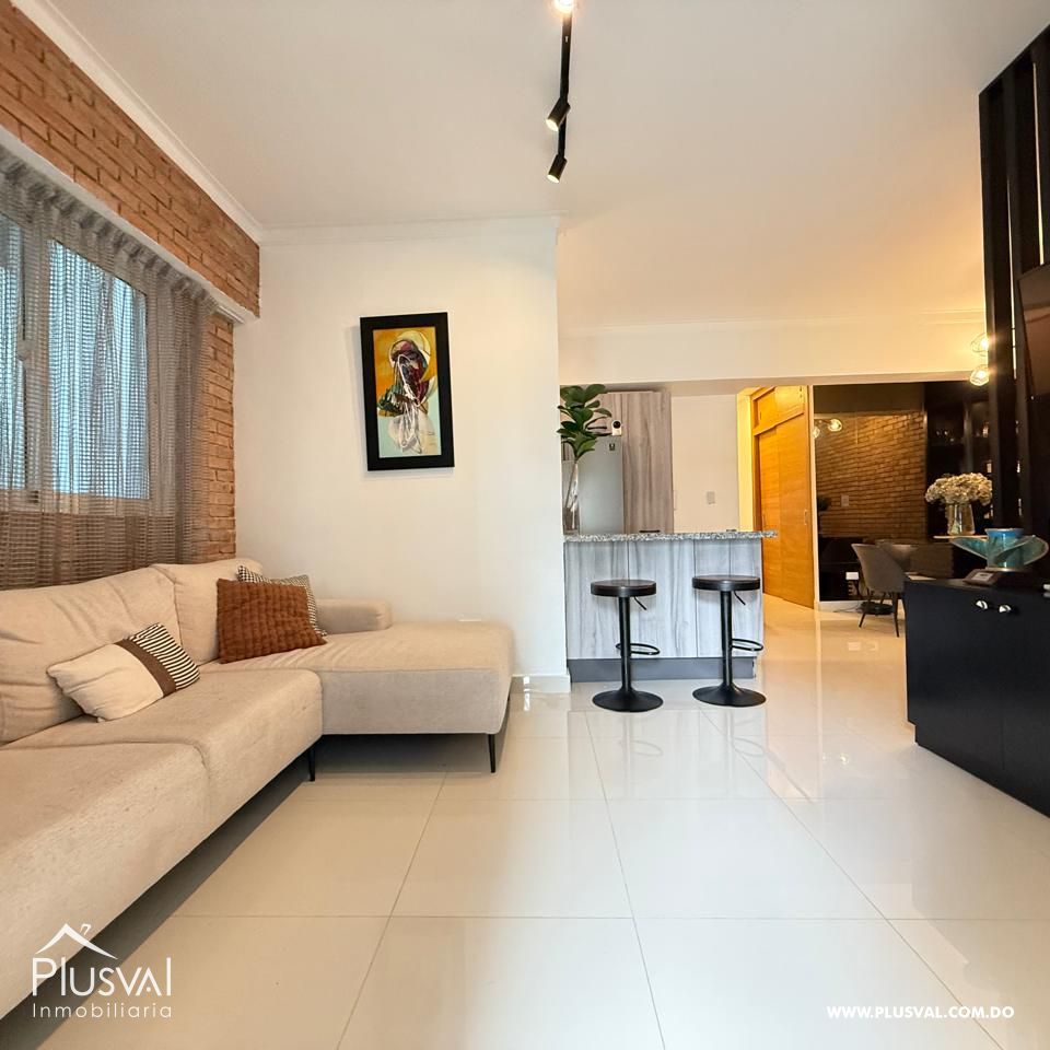 Amplio y acogedor apartamento de 2 habitaciones en Evaristo Morales 416723