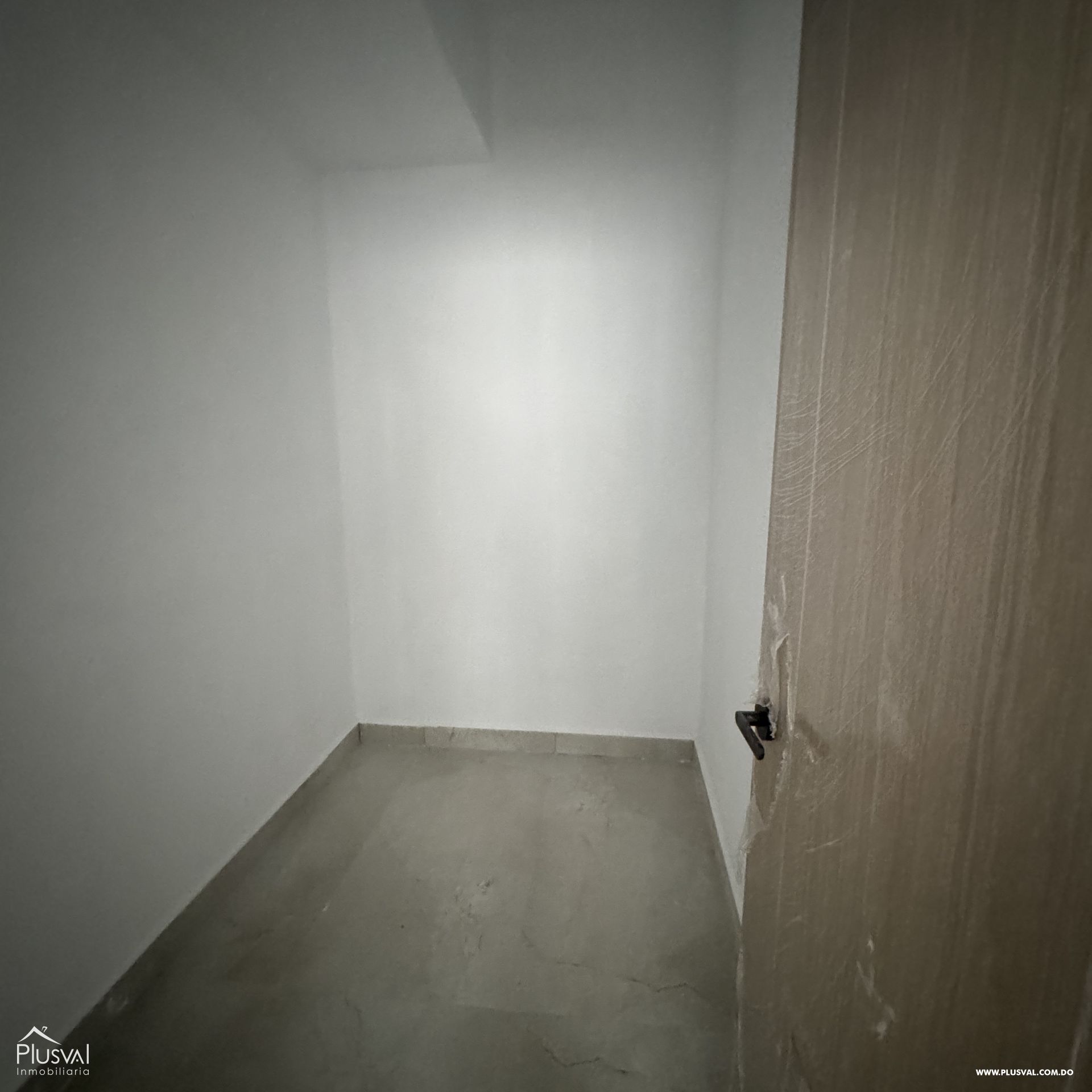 Apartamento en venta de 1 habitacion en Evaristo Morales 433934