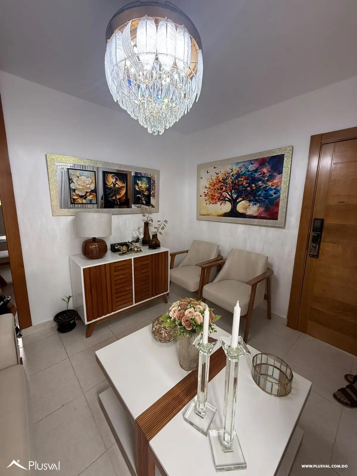 Apartamento Amueblado de 3 Habitaciones en Venta en Puñal Frente al Aeropuerto 514906