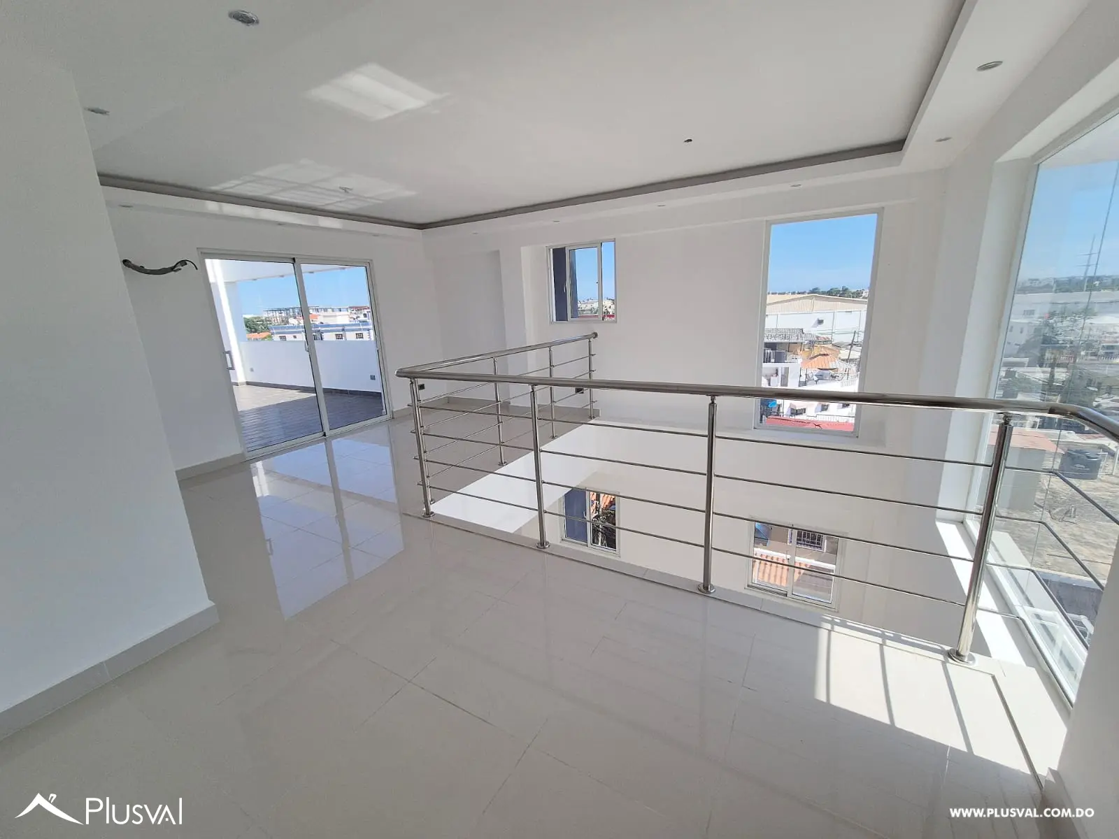 Apartamento en Alquiler de 3 habitaciones en Prado Oriental 458166