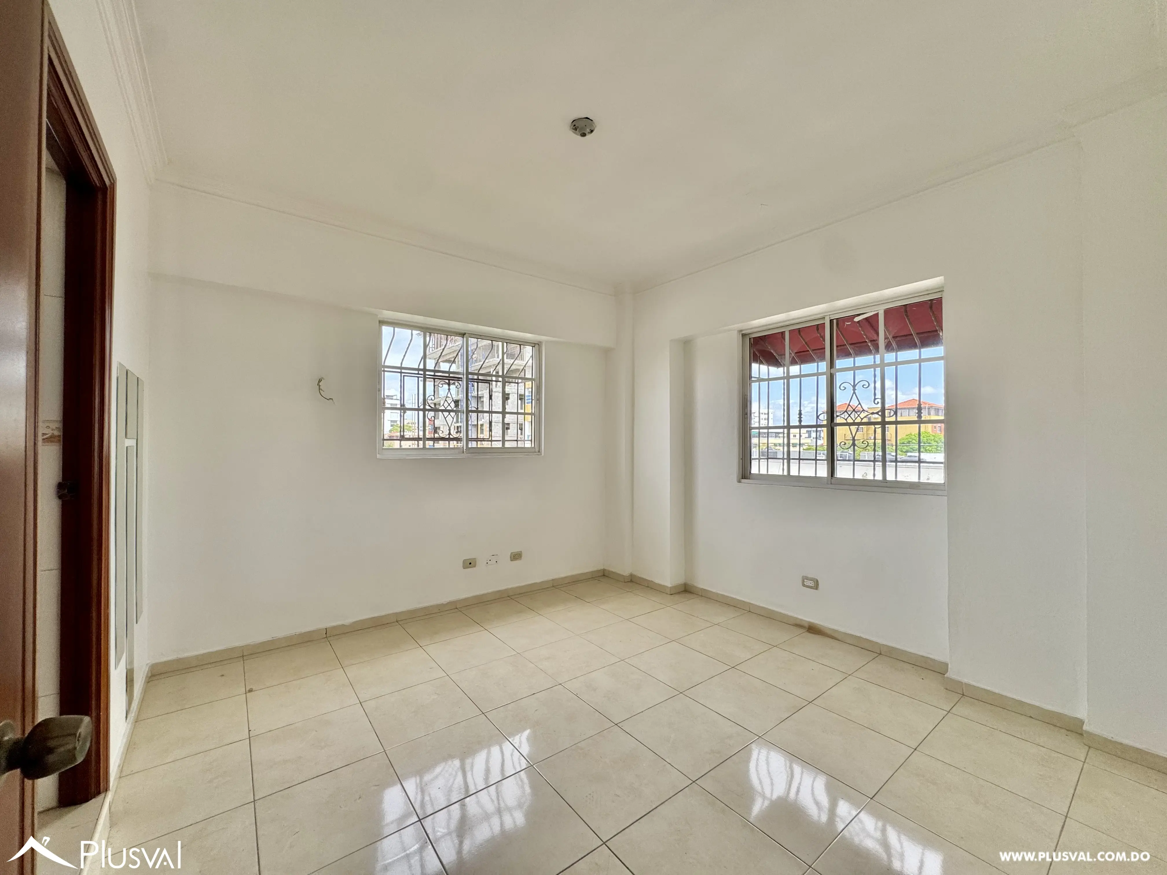 Alquilo Apto Tipo PH de 3 Niveles con amplia Terraza, en Mirador Norte 527635